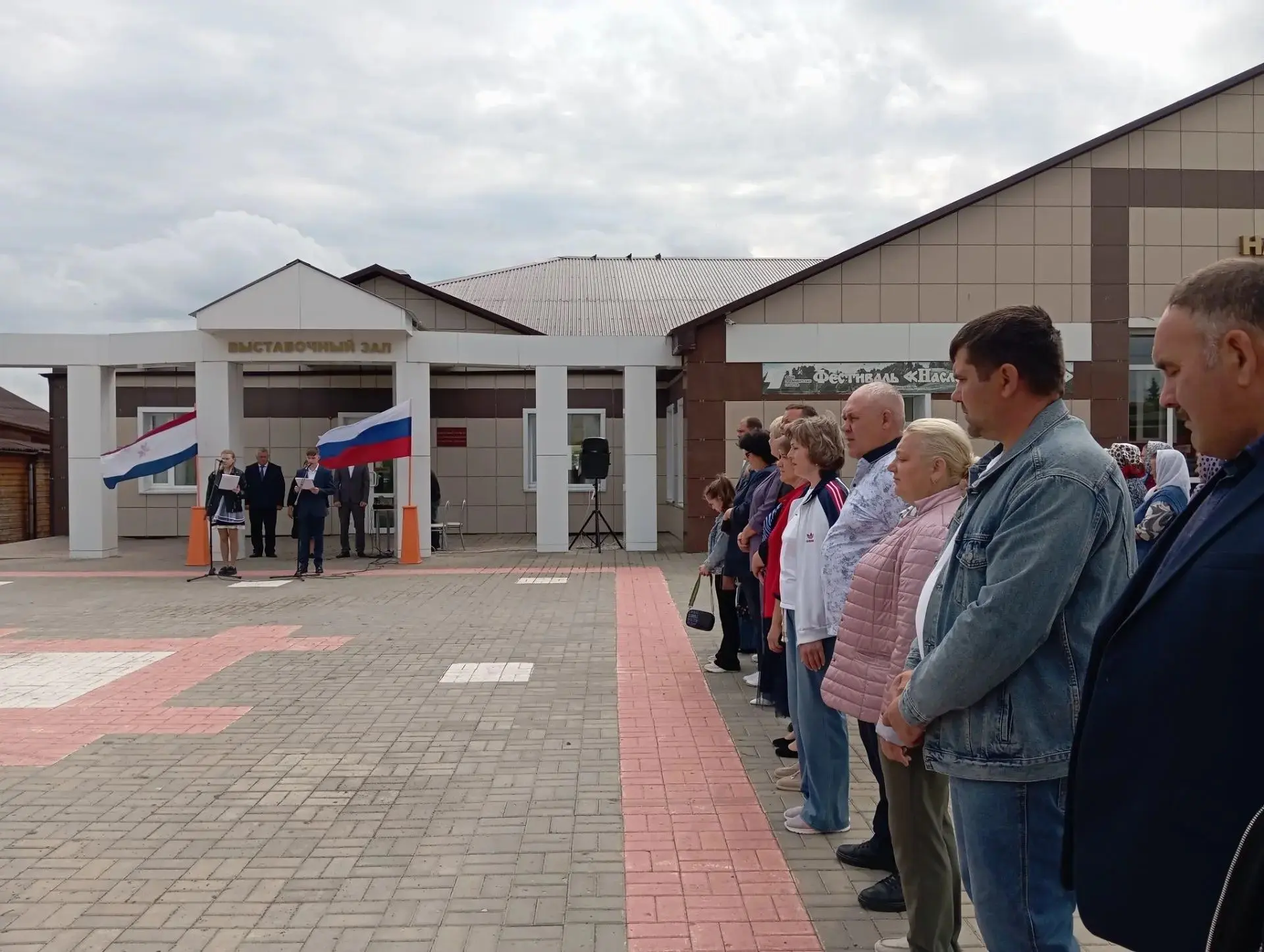 В Мордовии открыт именной избирательный участок в честь Героя России Григория Слугина
19 июня в селе