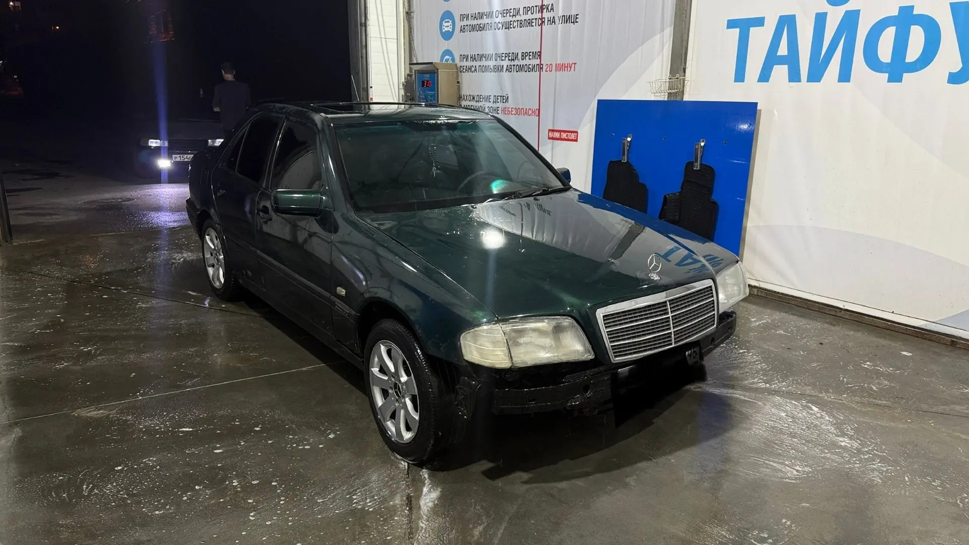 Продам мерс 202. 1996 год. Документы все на руках, без пролем.
✅Мотор без нареканий, не троит, не ды