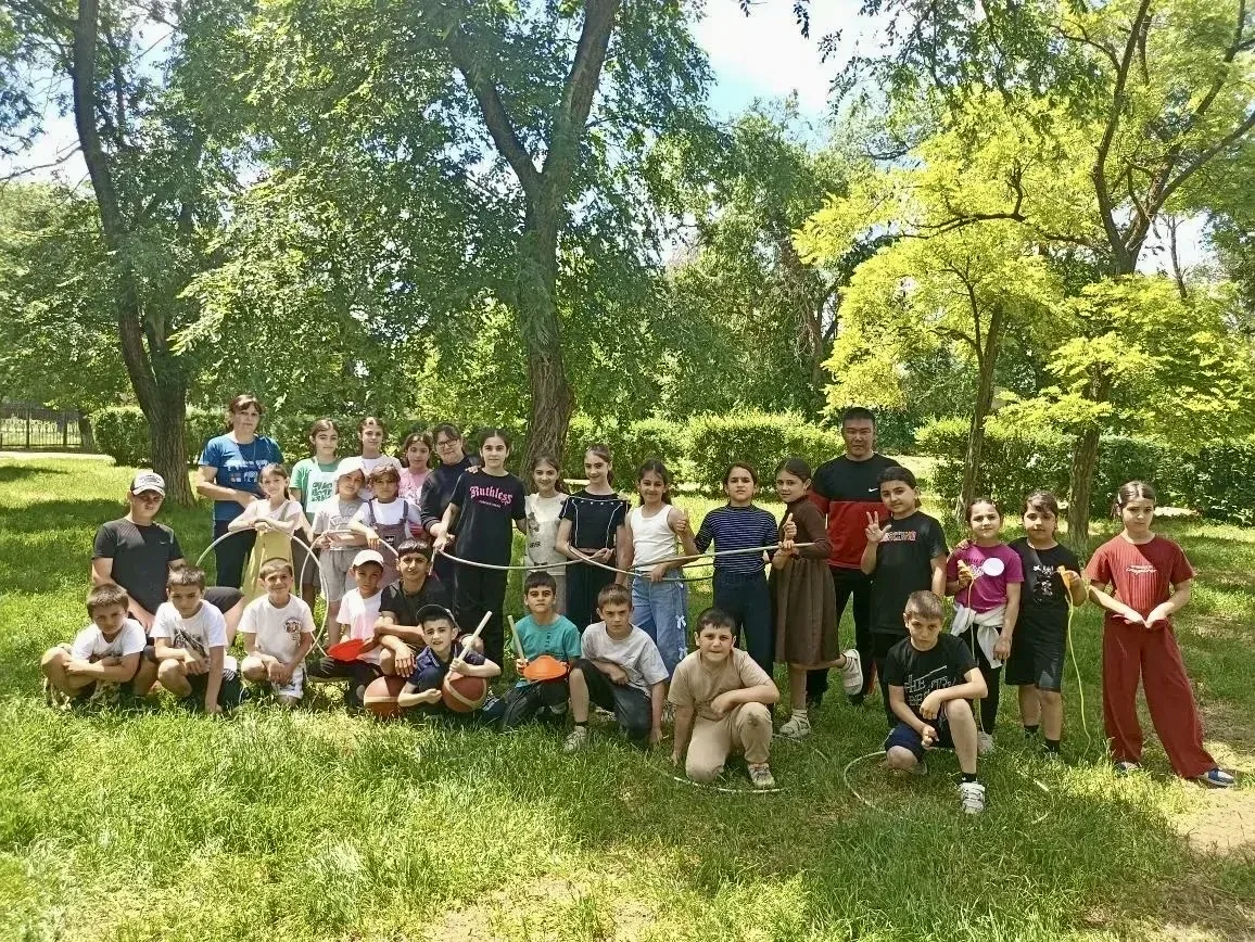 🌞 Для школьников Калмыкии началась долгожданная пора летнего отдыха!