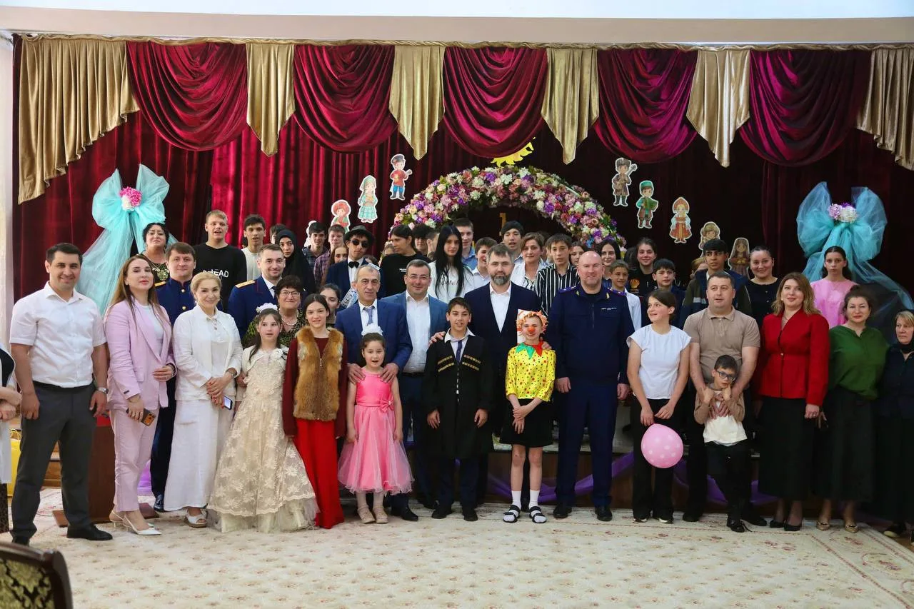 👨‍👩‍👧‍👦Магомед Рамазанов утвердил План мероприятий по реализации семейной и демографической поли