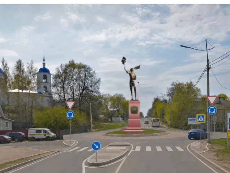⚓ Пётр I на кольцевом движении? Переславцы обсуждают новую идею