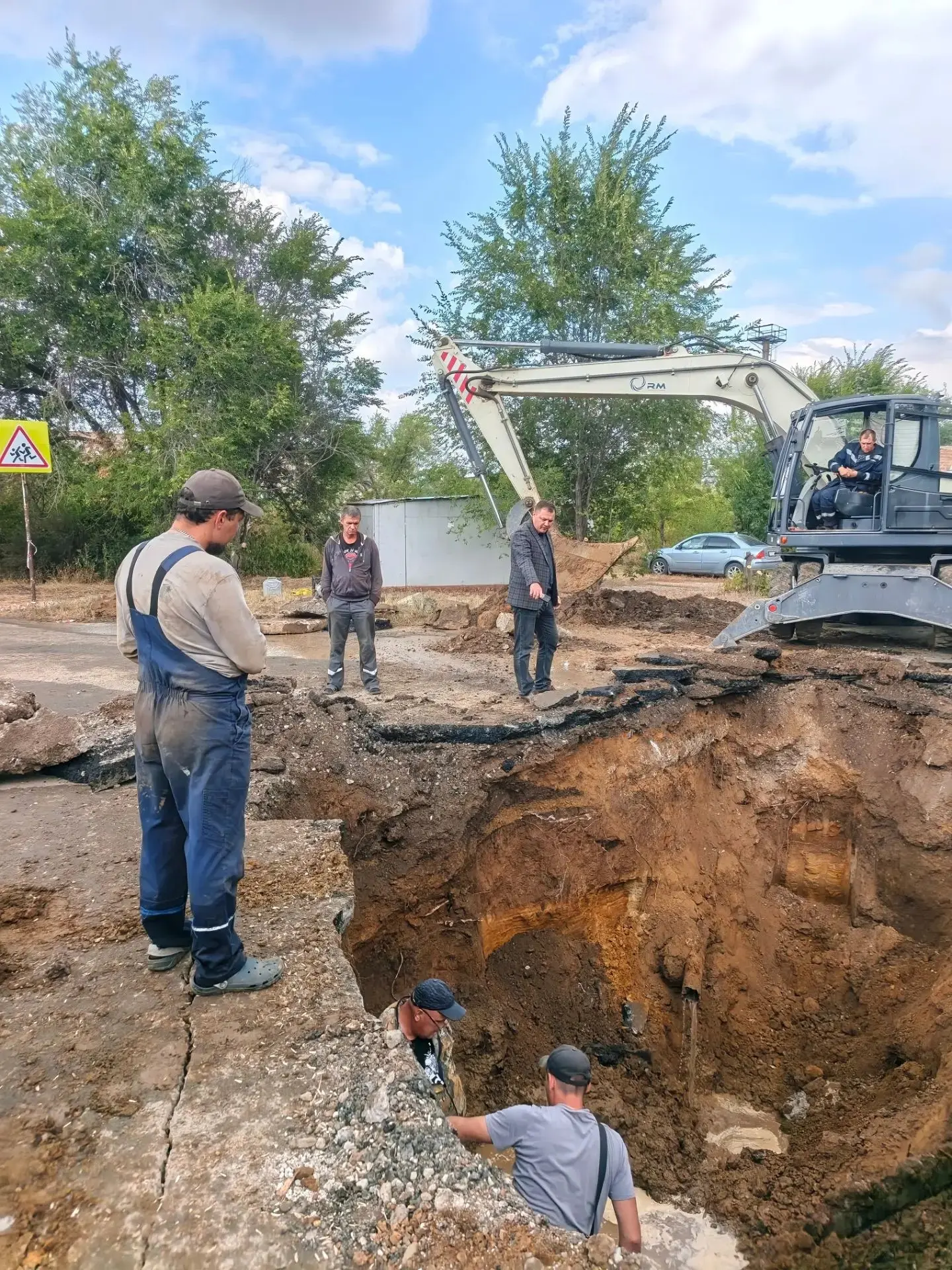 💧 РЕМОНТ ВО 2-М МКР ЗАВЕРШЁН. СПЕЦИАЛИСТЫ ПЕРЕХОДЯТ НА НОВЫЙ УЧАСТОК