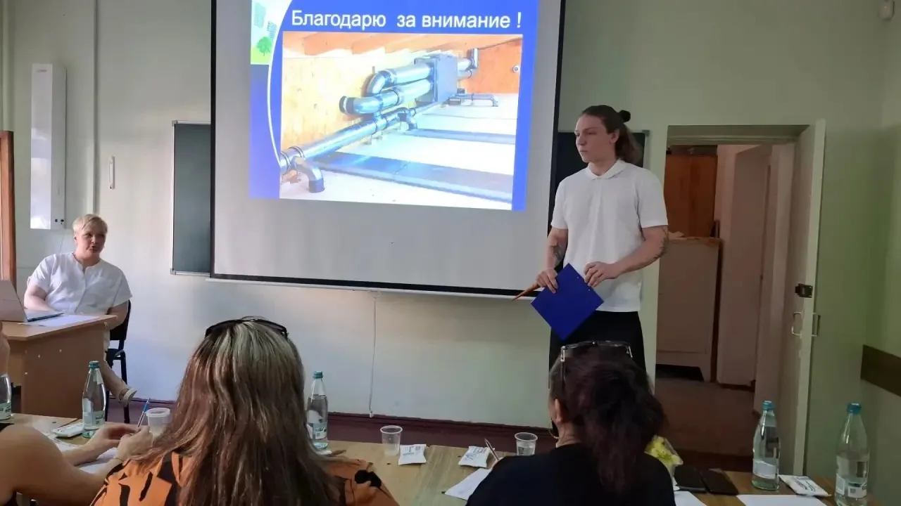🎉 Большой шаг во взрослую жизнь: защита дипломных проектов группы 3ТМ9!

Сегодня в Севастопольском 