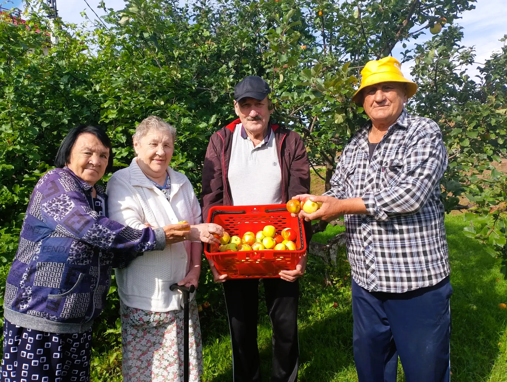 🍏🍎🍏🍎🍏Конец лета — время тёплых традиций и светлых праздников. Одним из самых любим...