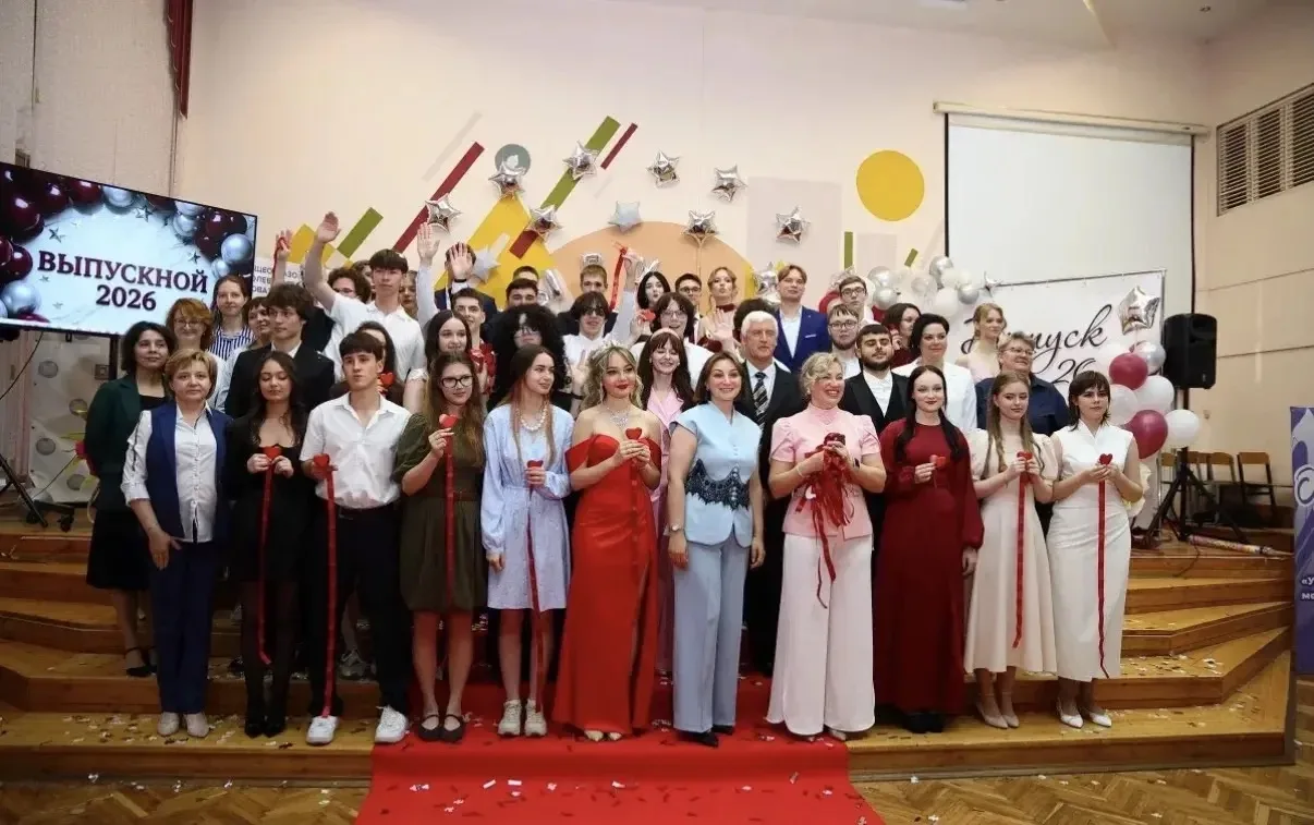 Выпускной в МБОУ СОШ № 5
В МБОУ СОШ № 5 состоялся торжественный выпускной 11-го класса. Этот праздни