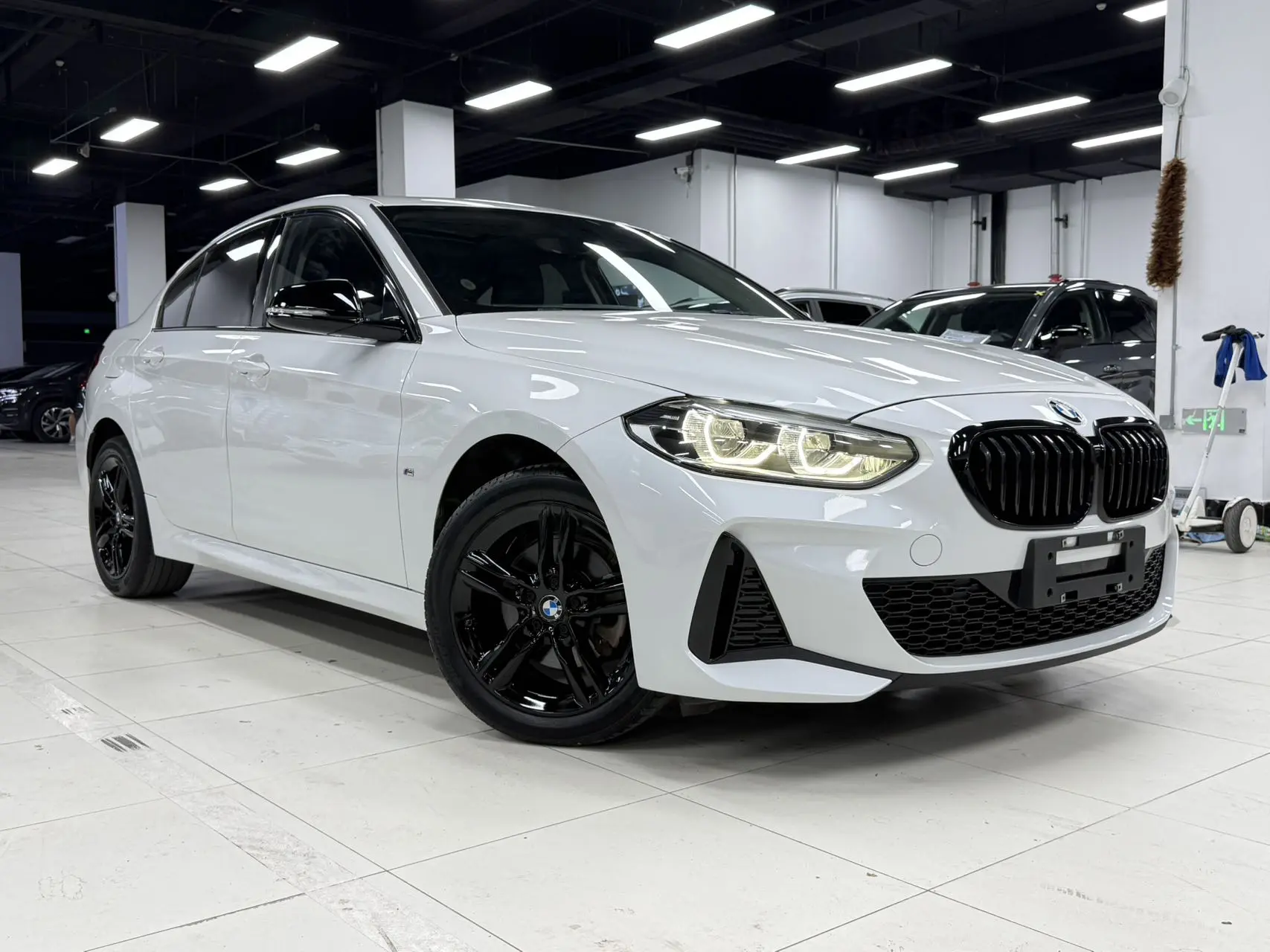 BMW 120i 1.5T M Sport Shadow Edition