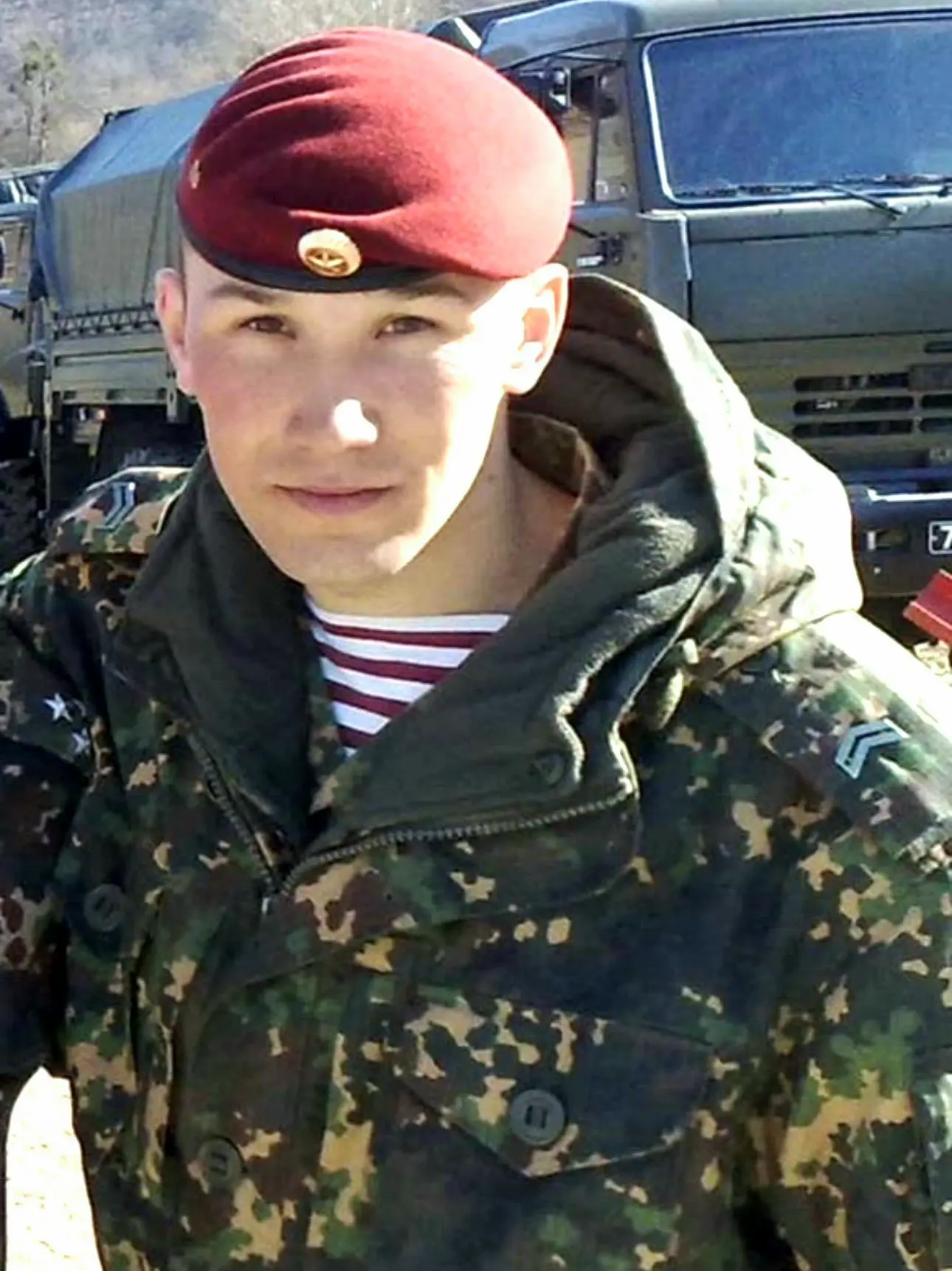 🎖 Память о подвиге живёт вечно.