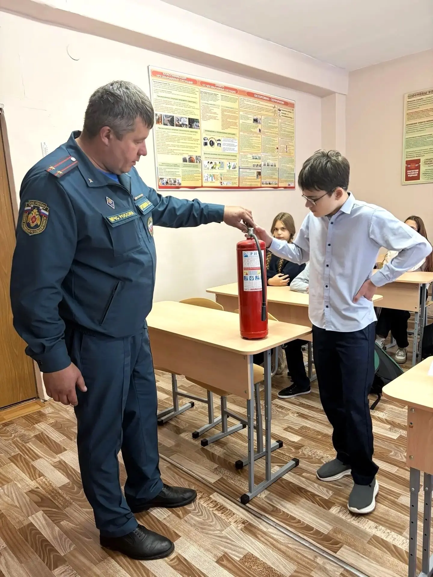 Урок безопасности и профориентация✨
