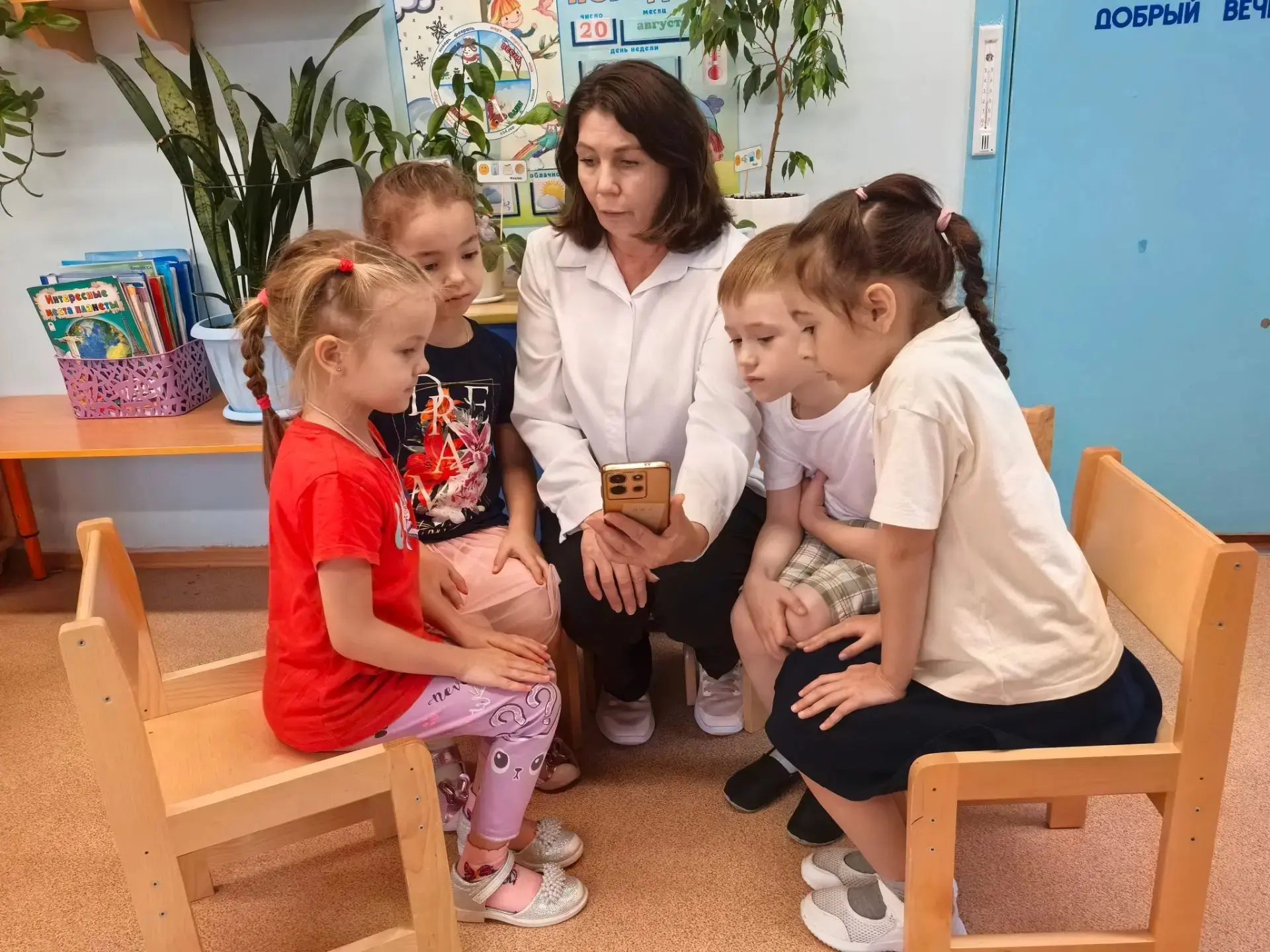 Безопасный мир: учимся защищать себя с детства