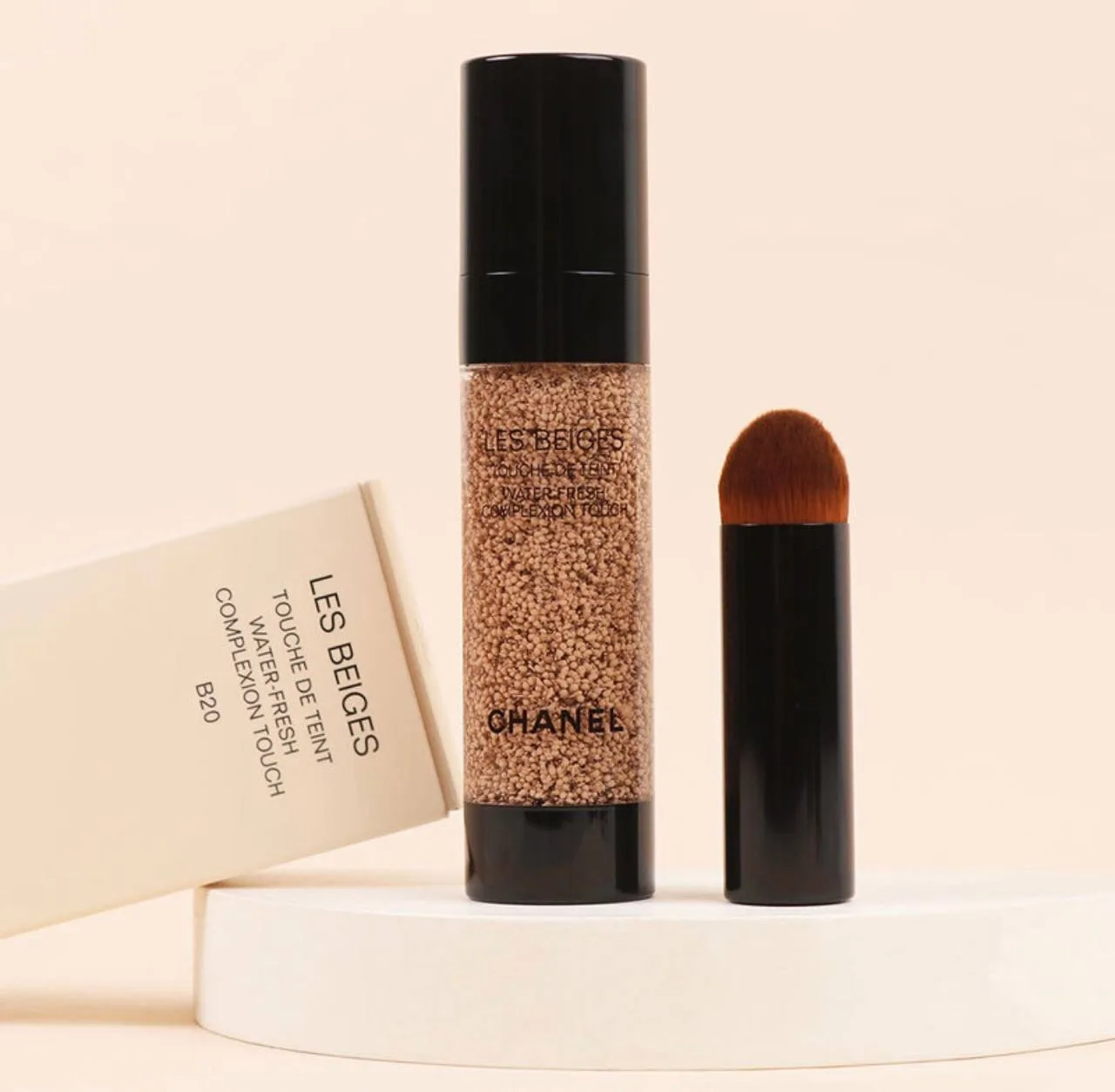 Также принимаю заказы на другую косметику Chanel ✨