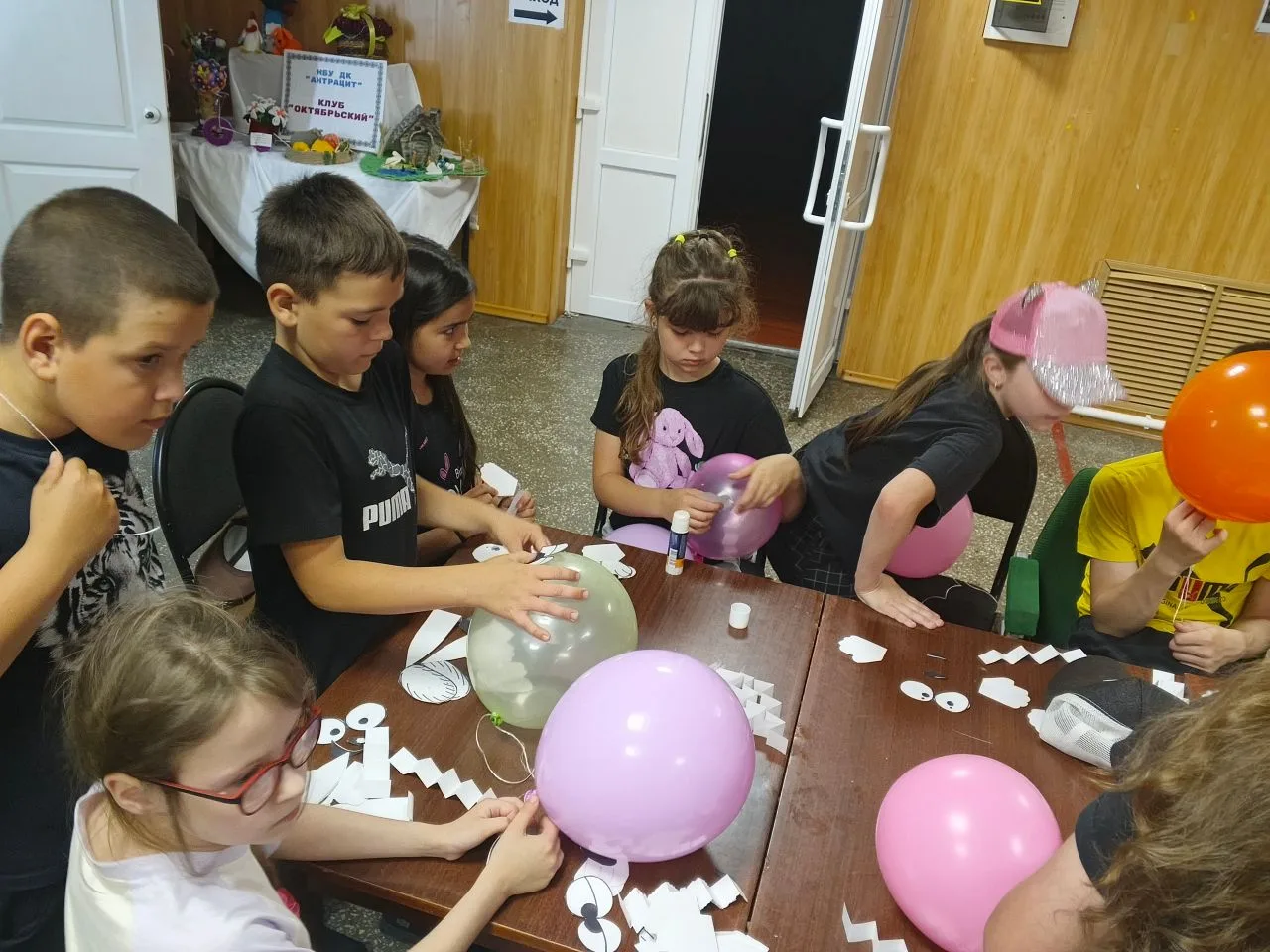 Сегодняшний день (18.06.2026 г.) в пришкольном оздоровительном лагере: спорт, творчеств...