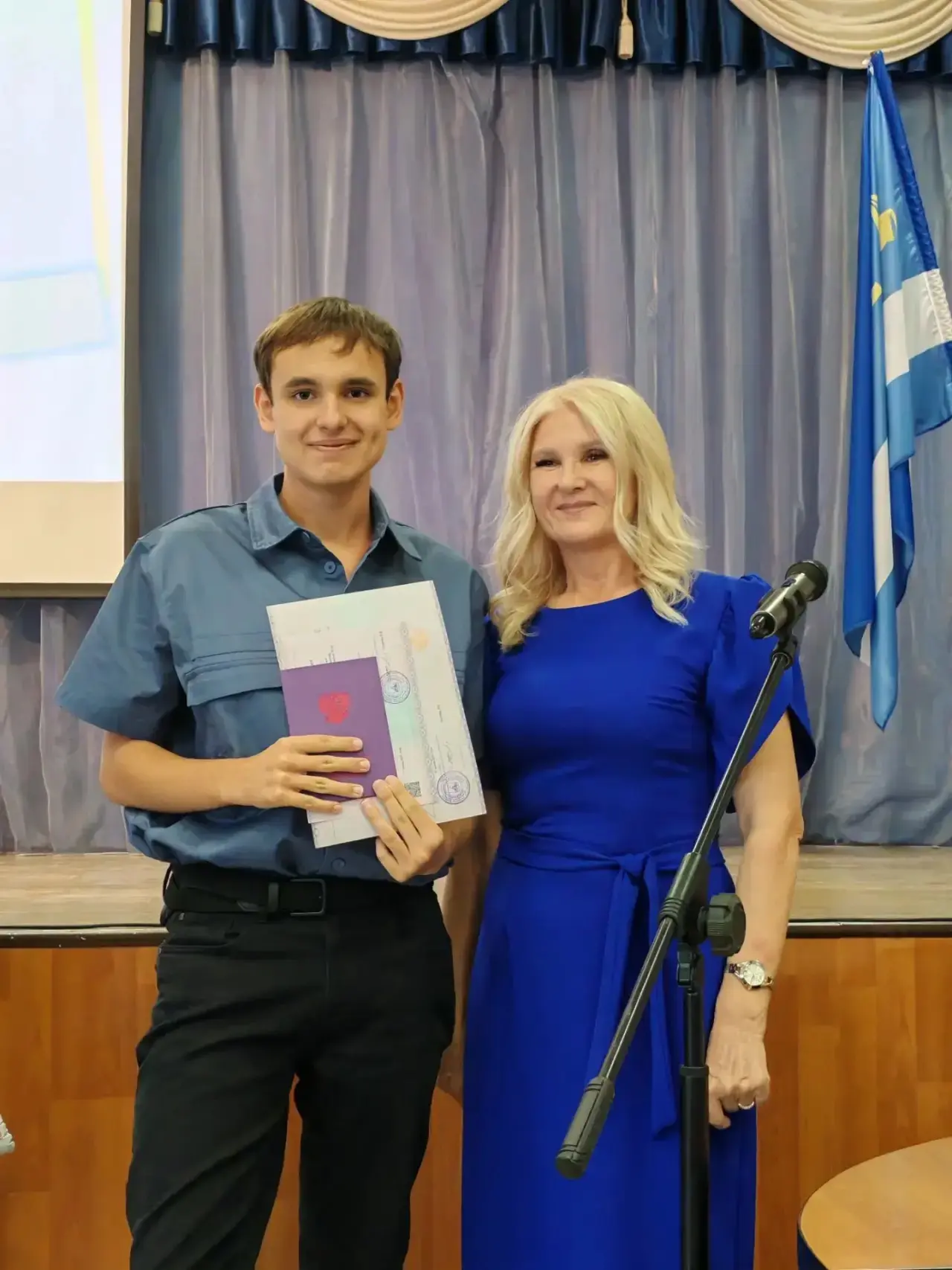 Вот и настал тот долгожданный момент, которого мы все так ждали! 🎓

Наши дорогие девятиклассники по