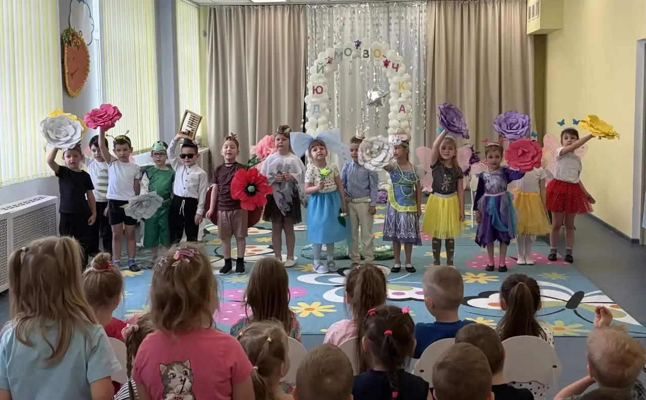 🎭 Театрализованная постановка по мотивам одноименной сказки датского писателя Г.Х. Анд...