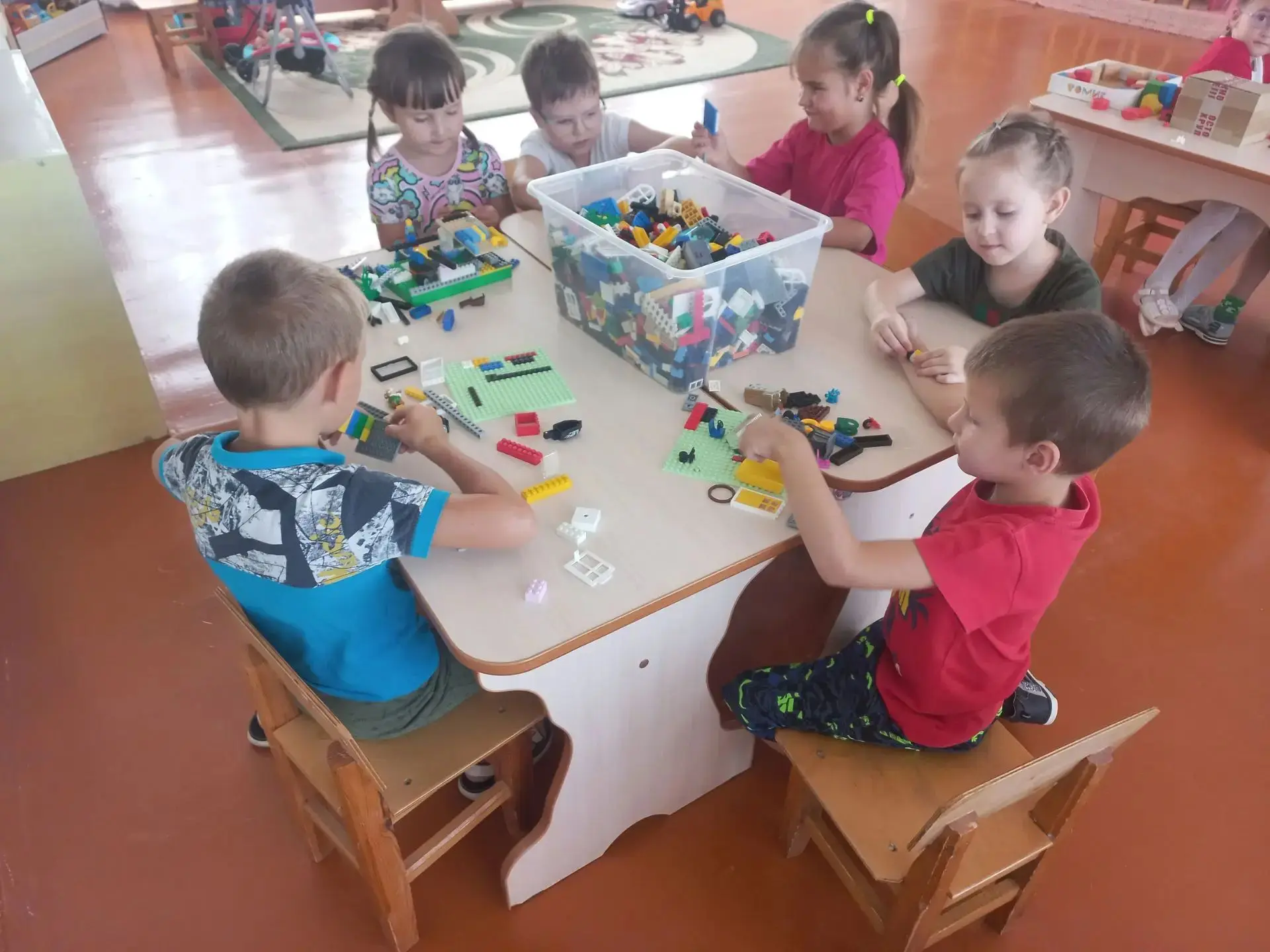 Сегодня в старшей группе прошëл "День настольных игр".
