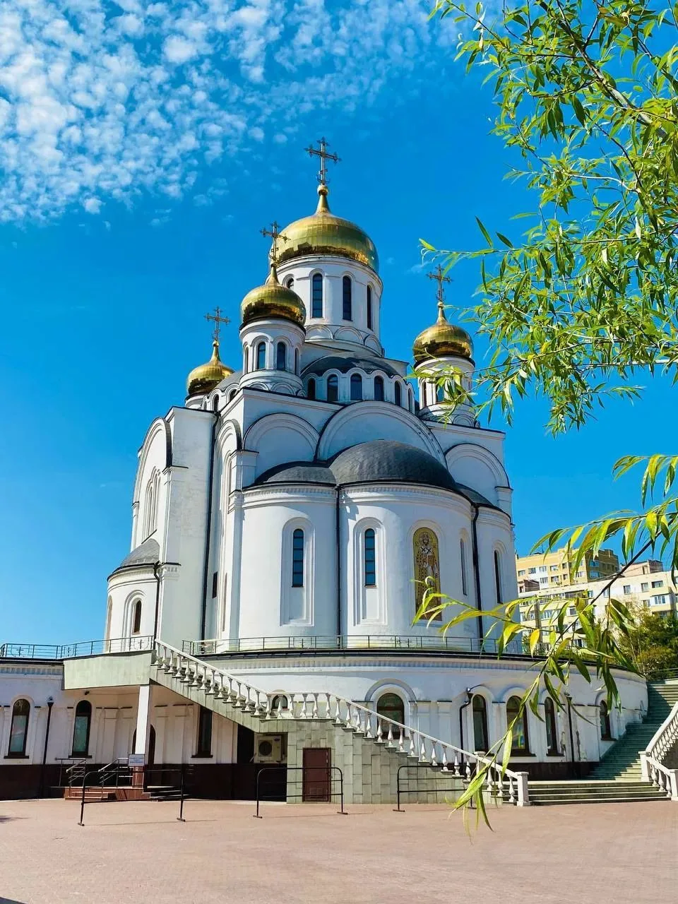 Троицкий храм

Официальная дата основания храма — 20 июля 2008 года. В этот день горожане отмечали п