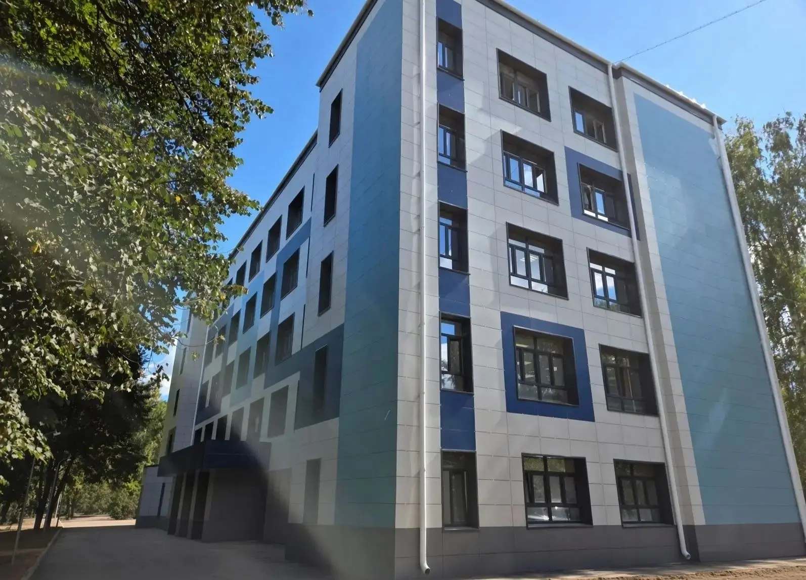 В подмосковном Красноармейске завершен капремонт Центра образования № 1