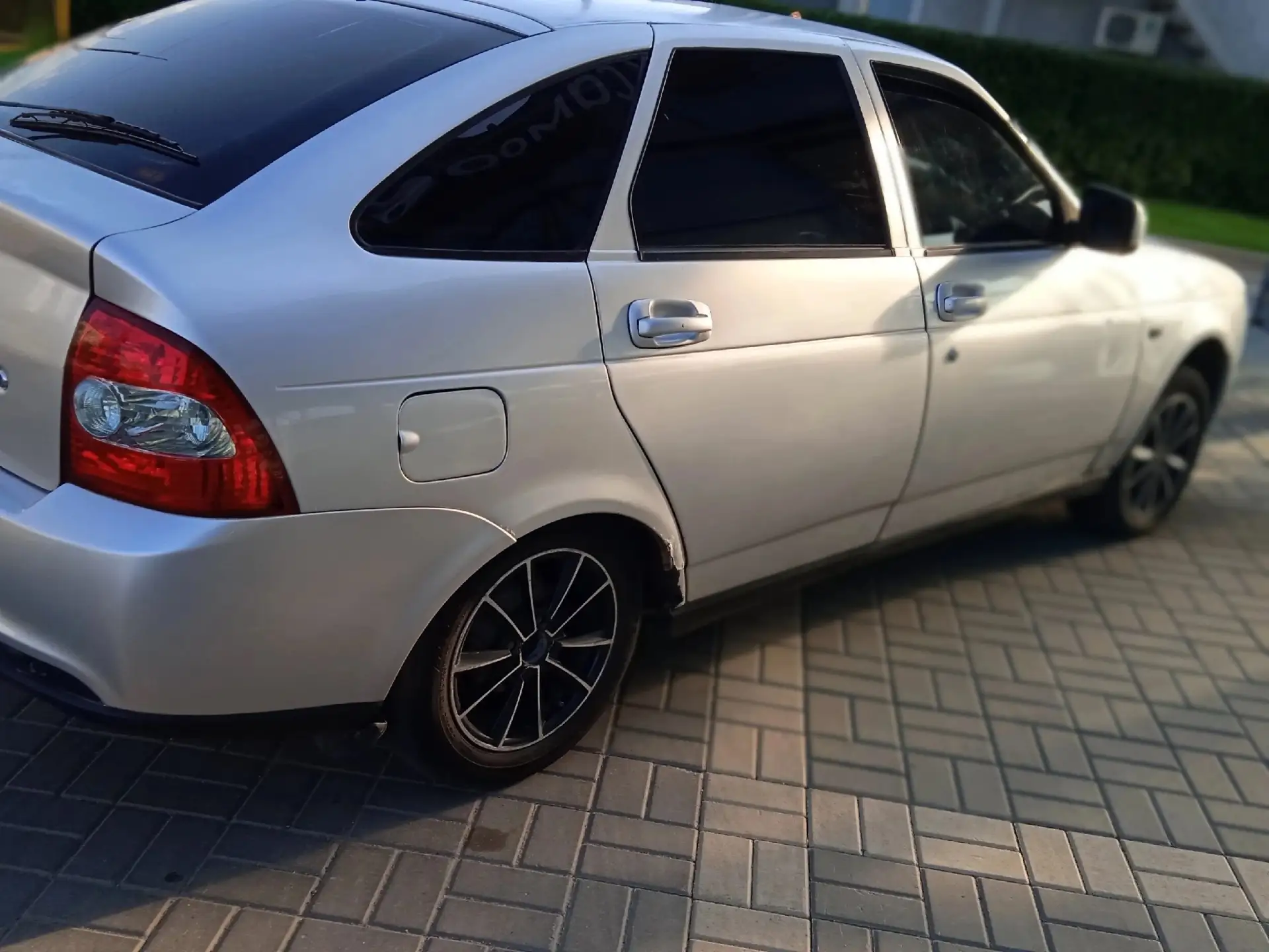 🚗 Lada Priora (2009)