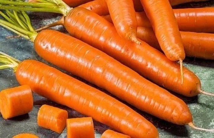 ТОП-3 самых сладких сорта моркови для десертов и соков!