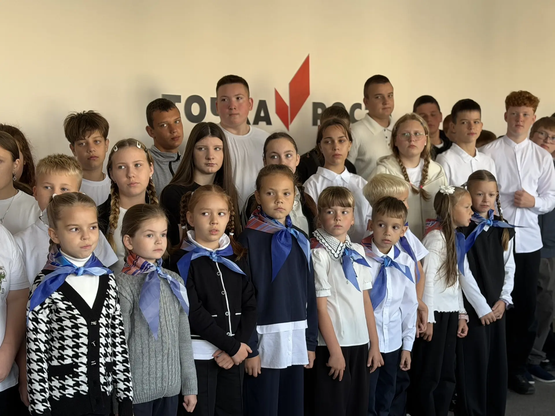 «Память сильнее ненависти»: традиционная линейка по понедельникам