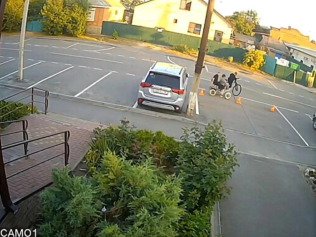 ДОРОЖНЫЙ КОНУС НЕ ИГРУШКА