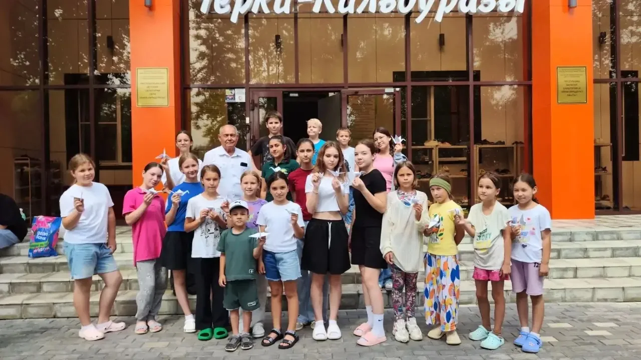 Белые журавли в память о детях Донбасса: особенный день в Буинском районе