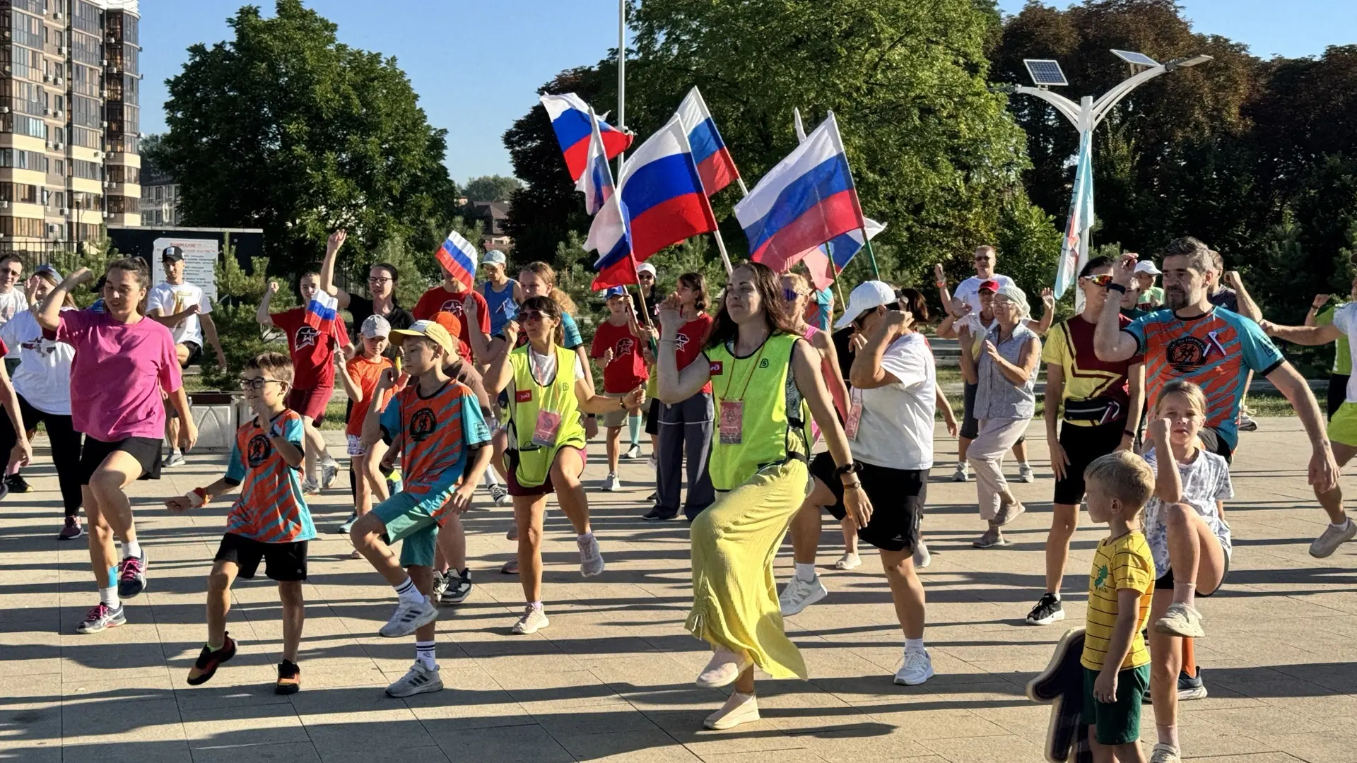 🇷🇺 Ещё немного ярких моментов с праздничного забега!