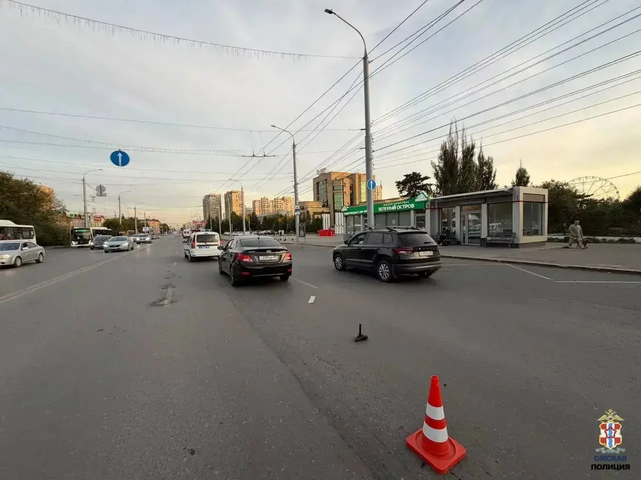 В Омске автомобиль сбил 16‑летнего велосипедиста