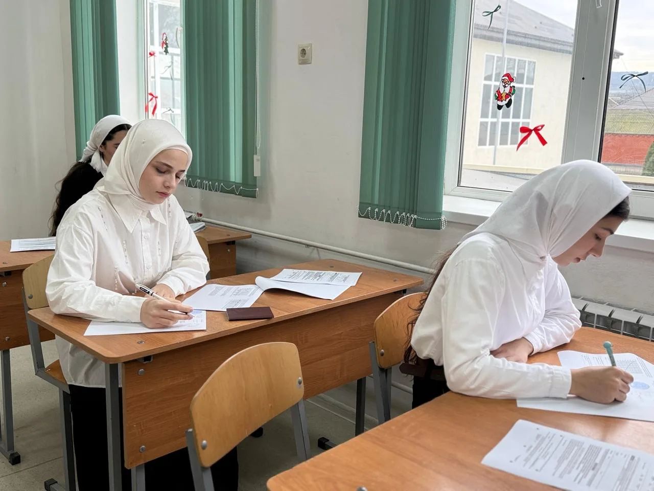 Диагностическая работа по математике в 11 классе  Сегодня в МБОУ «СШ №5 г. Ойсхара им. К.Л. Тепсуева
