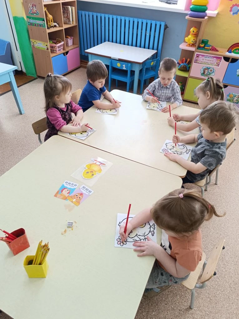 🐥13 марта в группе "Карапузики" прошло занятие по художественно эстетическому развитию...