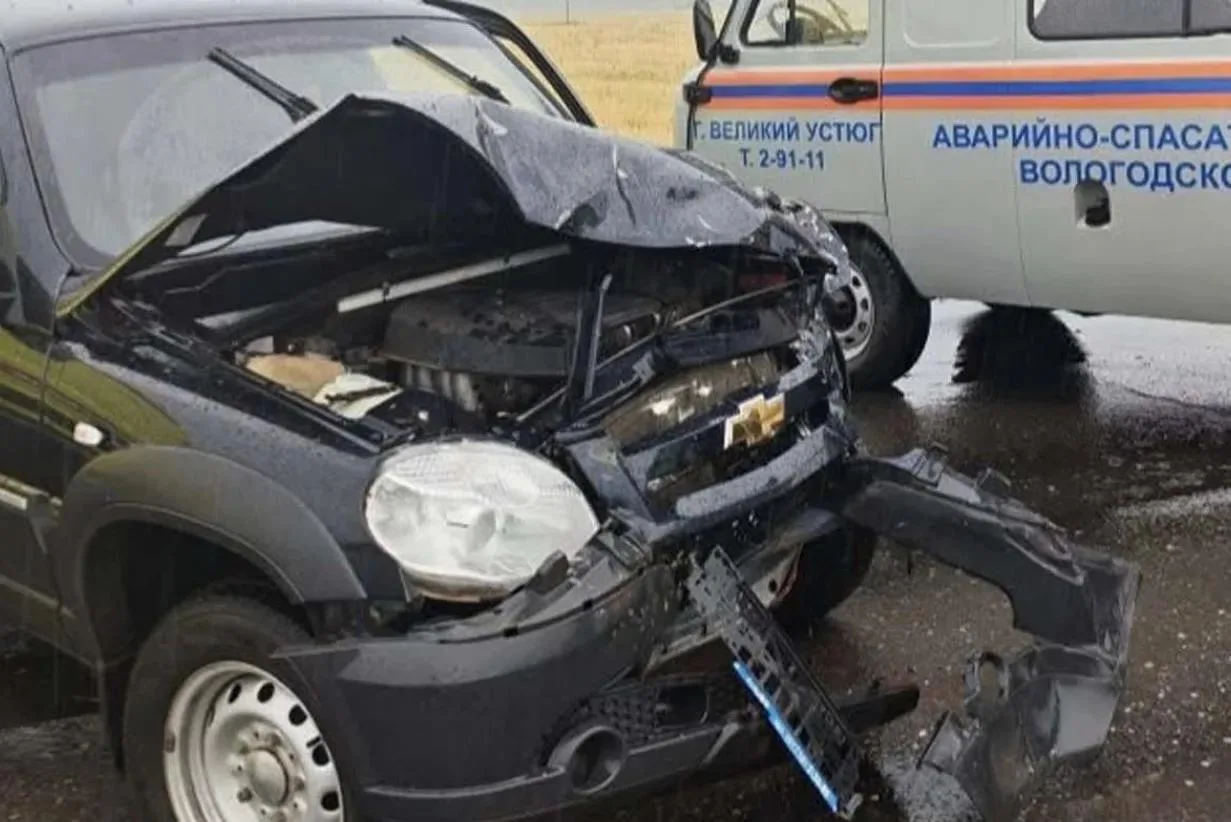 В Великом Устюге в результате ДТП пострадали два человека