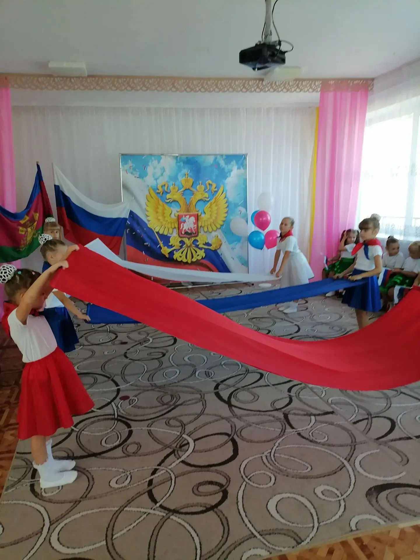 Видео