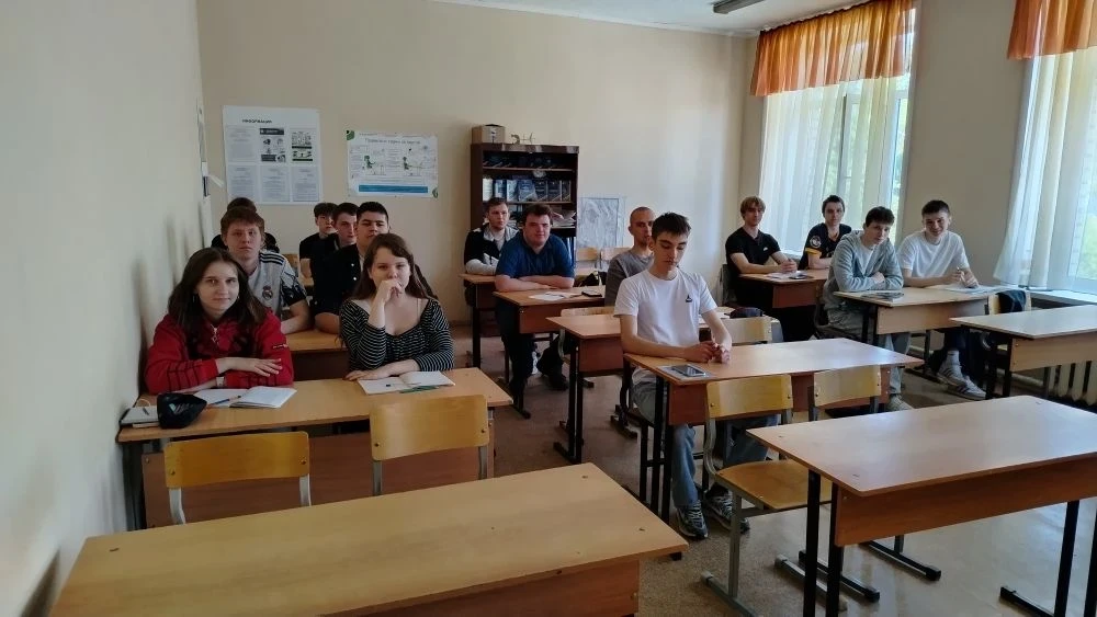 🔎 В Асбестовском политехникуме прошла важная викторина для второкурсников! 🔎