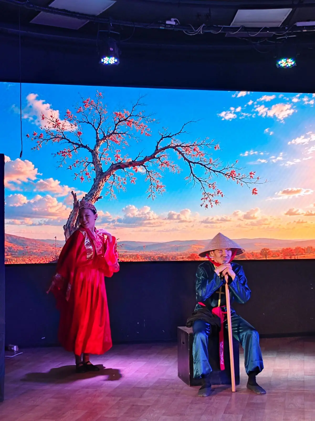 🎭✨ У нас на кафедре НХКиСКД студенты 1-го курса по Проектному Менеджменту устроили настоящий творче