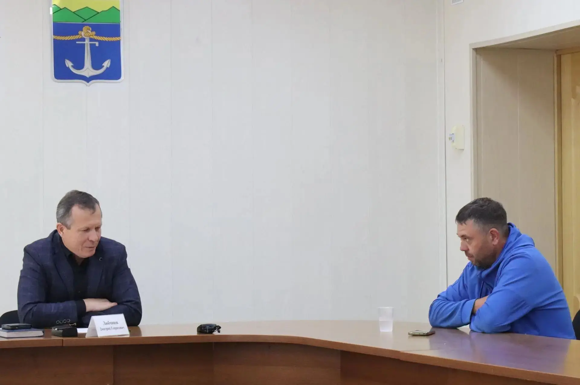 Провел прием граждан по личным вопросам. Такие встречи провожу каждый месяц, и темы обр...