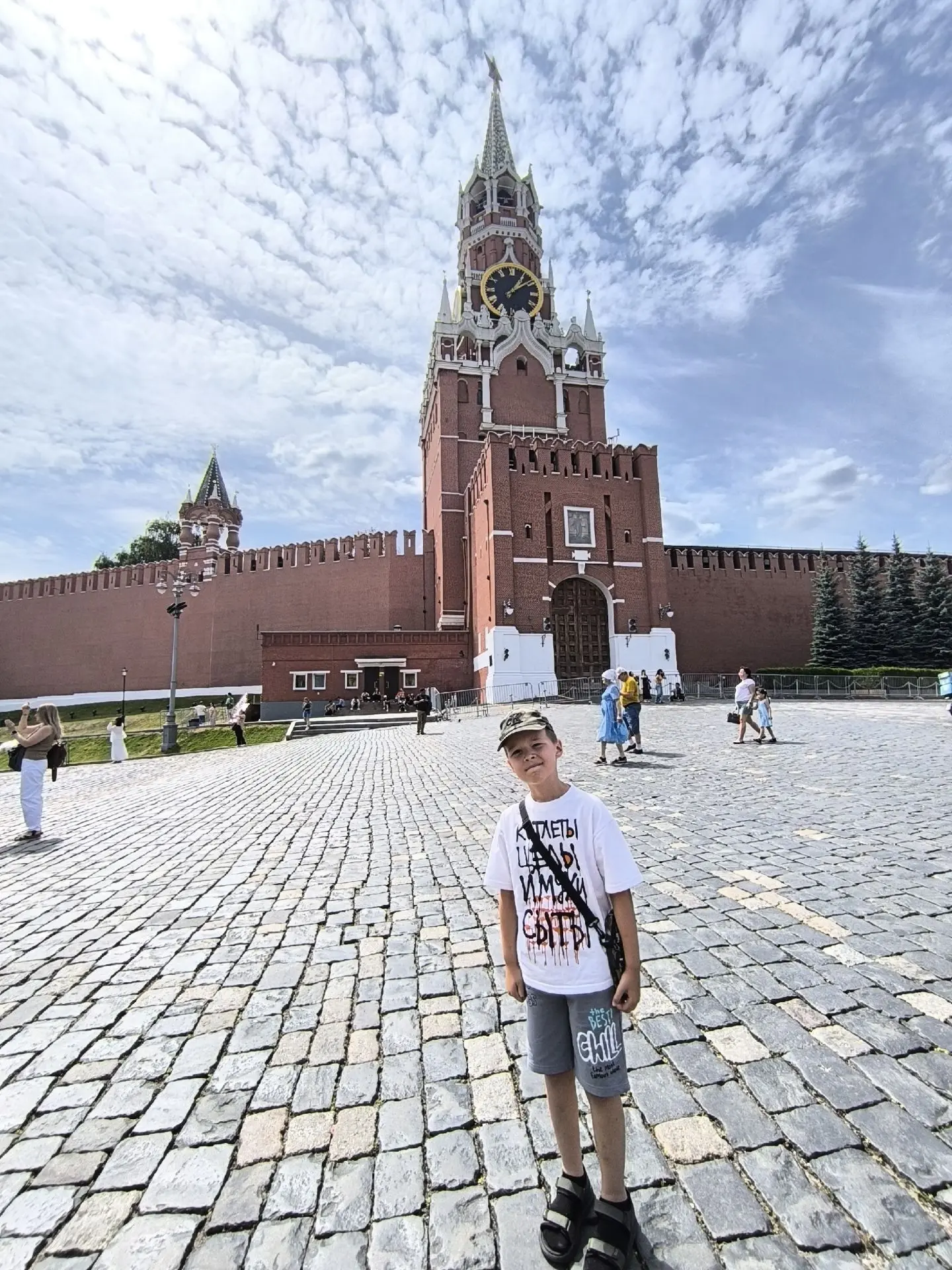 🏛️ ТЕЛЬГУЗОВ МИХАИЛ — В СЕРДЦЕ МОСКВЫ!

Ученик 3 «Г» Михаил Тельгузов совершил увлекательное путеше