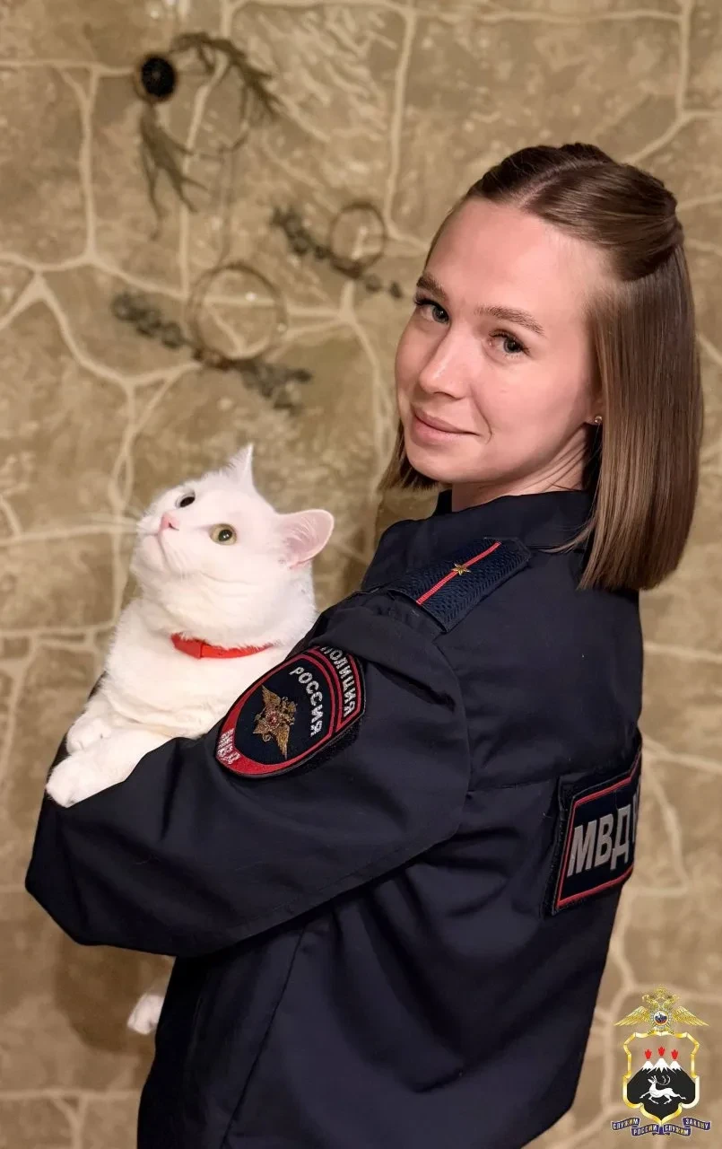 Камчатские полицейские показали своих домашних питомцев