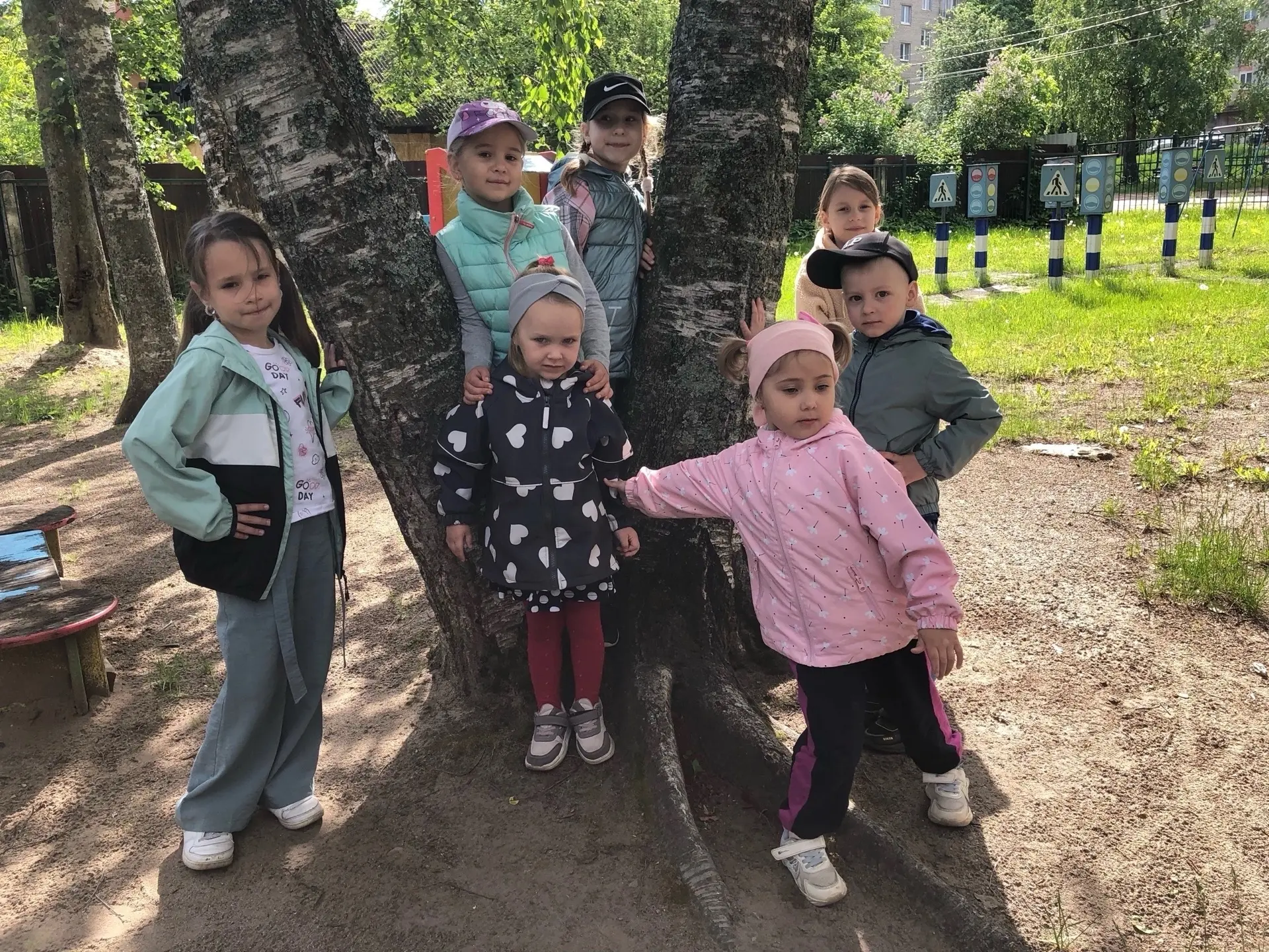 Вот и наступила долгожданная пара! Лето – это всегда весело и радостно! Лето – страна вечного детств