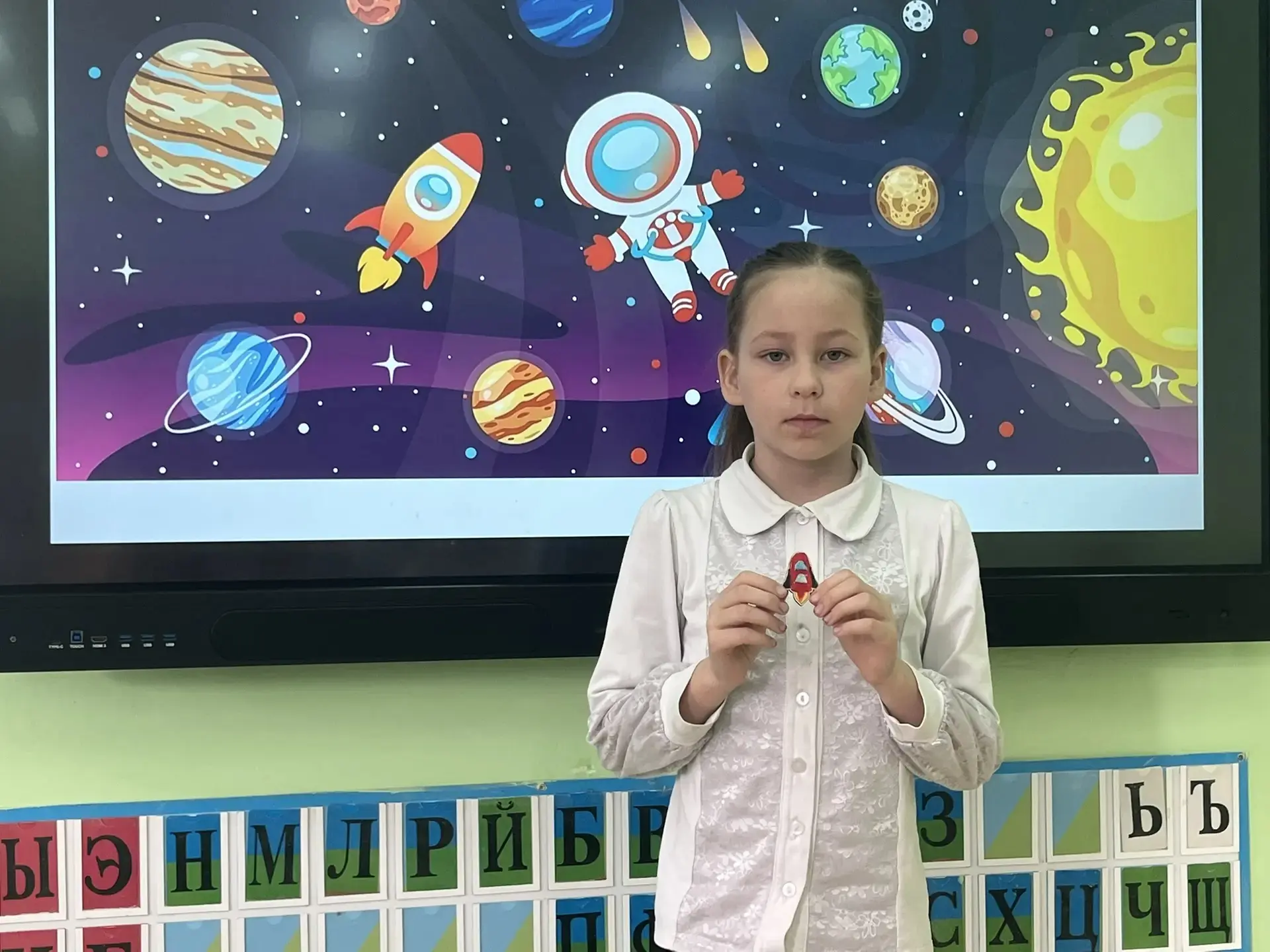 🚀🚀🚀В Бердюжской школе прошел мастер-класс «Космический талисман»!  🛸В преддверии Дня космонавтики, к