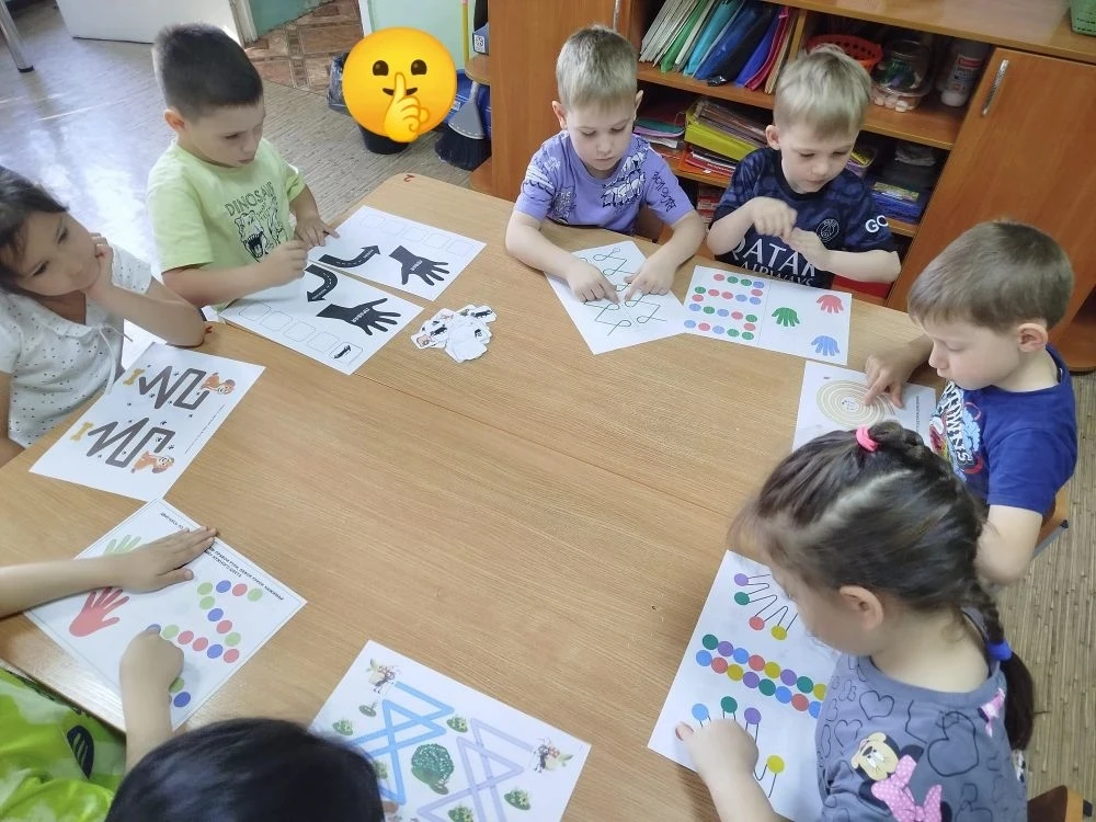 Тайны детского мозга 🧠
Сегодня поговорим о том, как мы помогаем детям раскрыть свой потенциал через