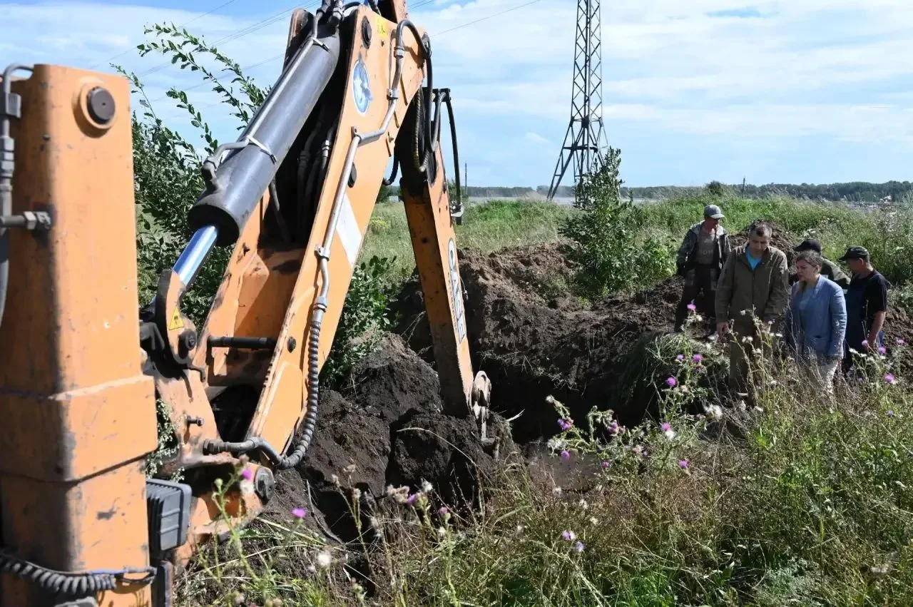 ⚡️⚡️⚡️Обнаружено снижение давления в сети магистрального водопровода в районе 7 гидроузла

Для предо
