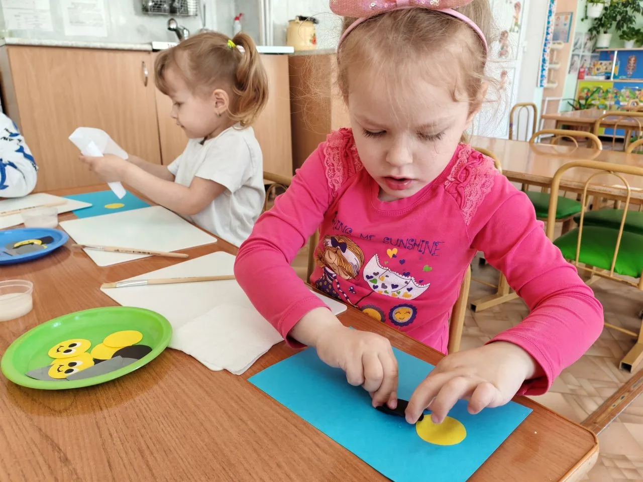 🐝20 мая, во Всемирный день пчелы, ребята из младшей группы «Улыбка» познакомились с уд...