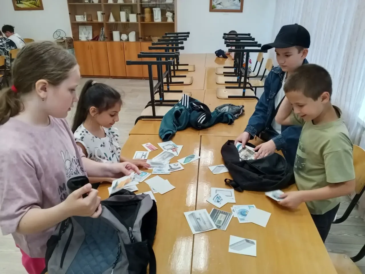События школьного лагеря. День 14

14‑й день в лагере: «День как год» в рамках Года единства народов