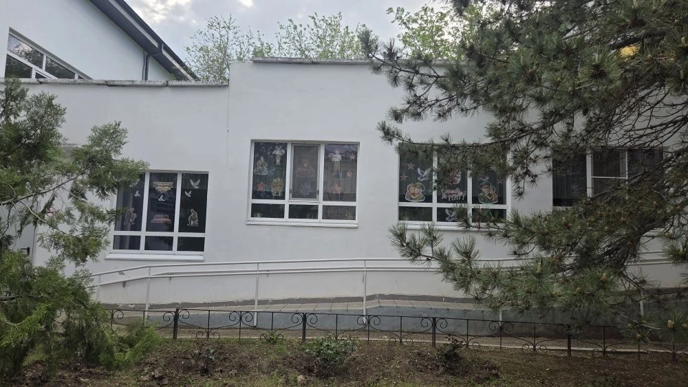 🏅 Наши школьники — в числе участников Всероссийской акции «Окна Победы»!  В этом году обучающиеся на