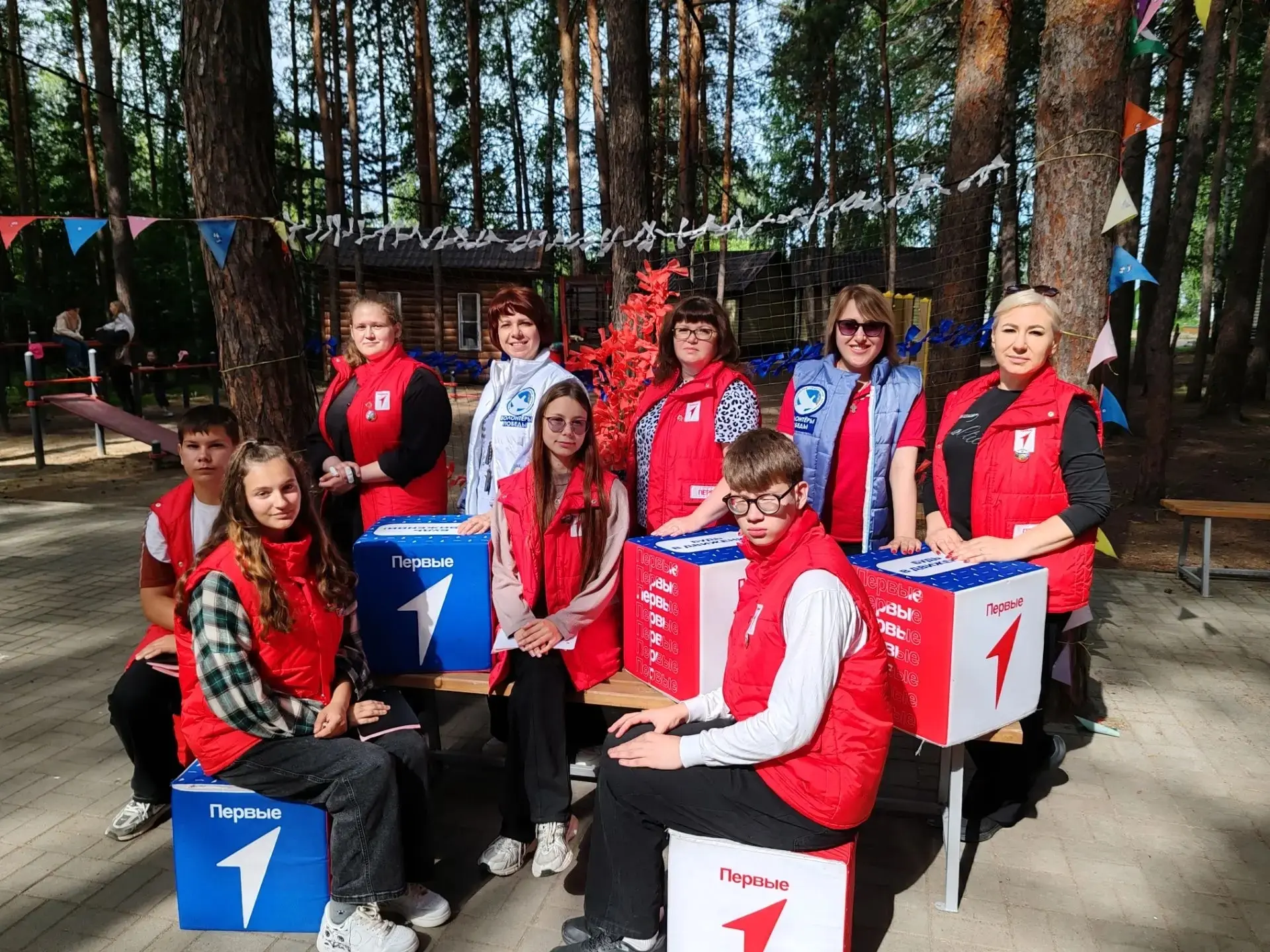 🇷🇺День добрых дел в "Лесной сказке": Смена Первых зажигает добро! 🇷🇺

❤️В школе №5 царит атмосфе