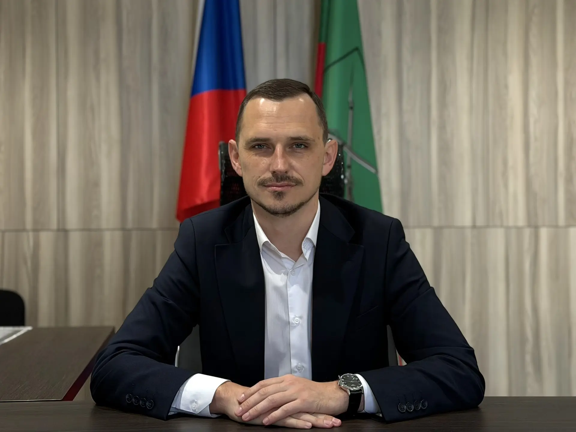 Уважаемые жители Запорожской области! Поздравляю вас с Днём воссоединения Запорожской о...