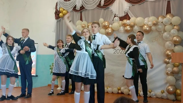 Сегодня в нашей школе прозвенел Последний звонок для учащихся 11 класса! ✨