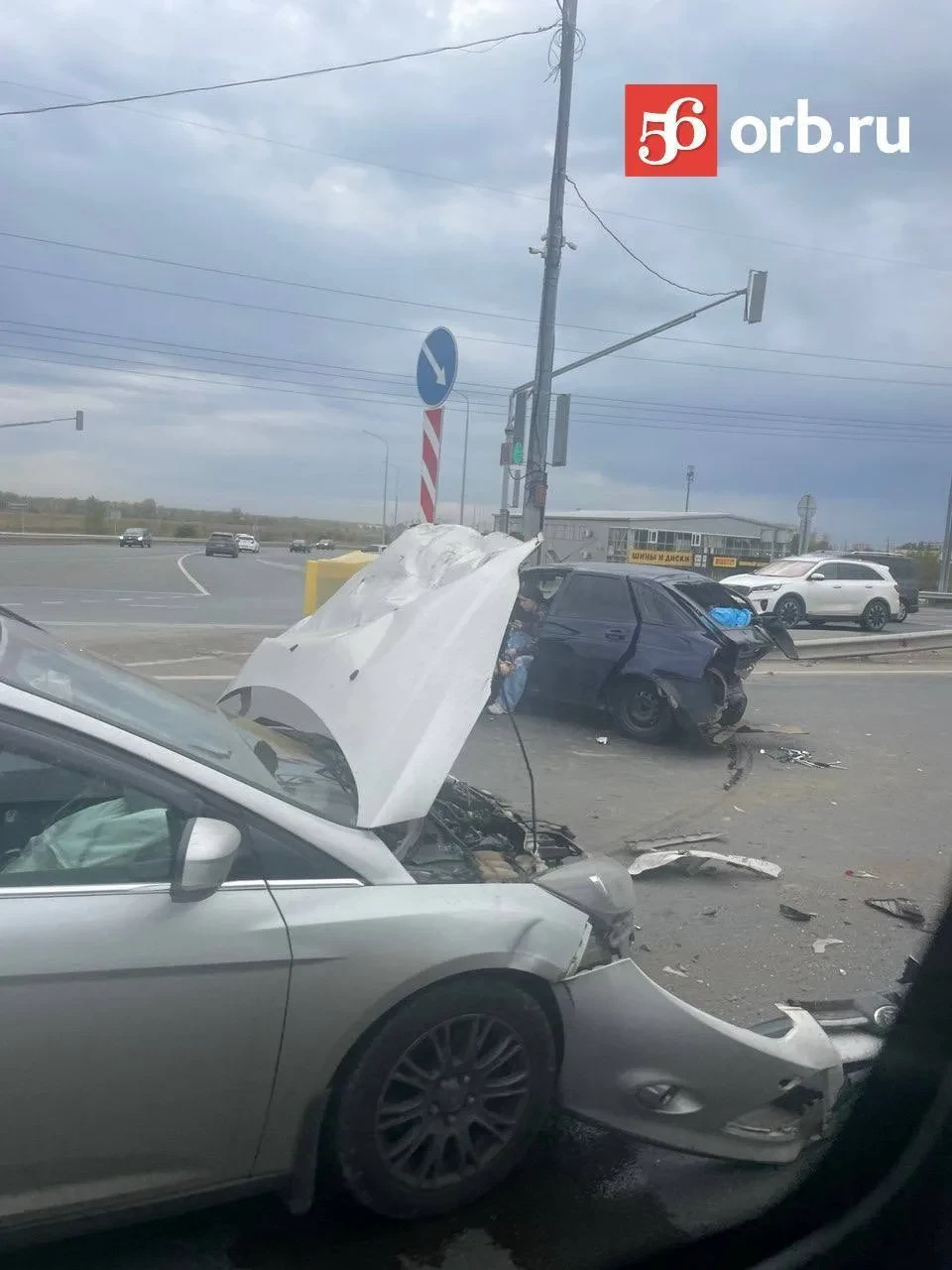 У поселка Солнечный произошло серьезное ДТП с участием двух автомобилей. Авария случила...