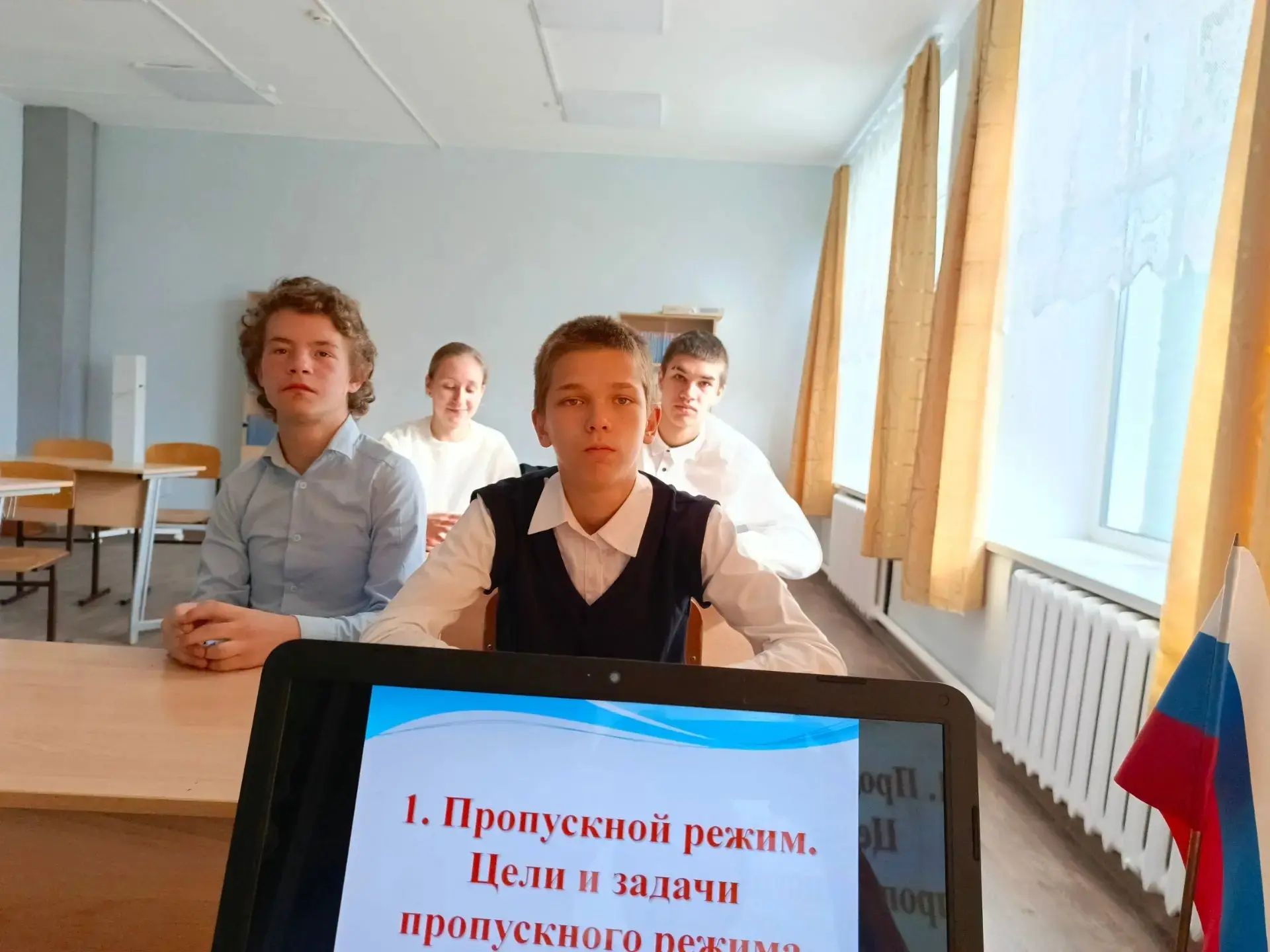 🎉 С Днём знаний и с 1 сентября! 🎉
