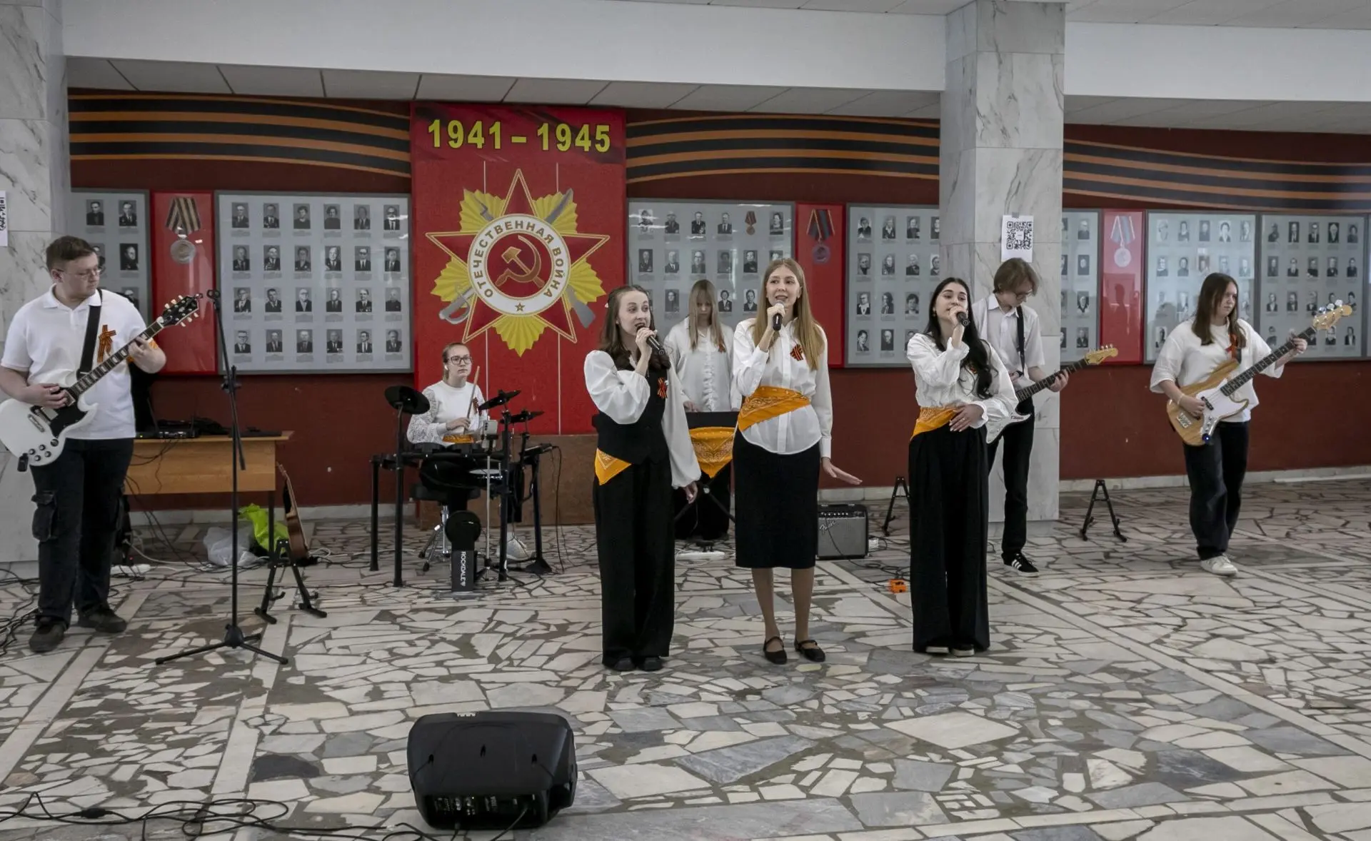 «Дорогами Победы!»: представители Института социально-гуманитарного образования и Центр...