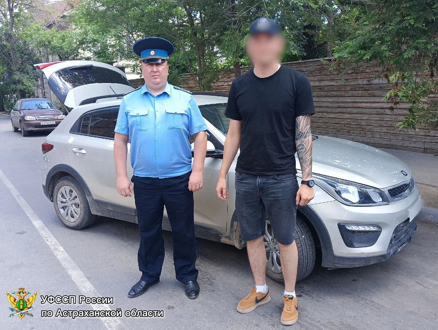 🇷🇺Астраханские судебные приставы продолжают передавать в зону СВО автомобили владельцев, привлечен